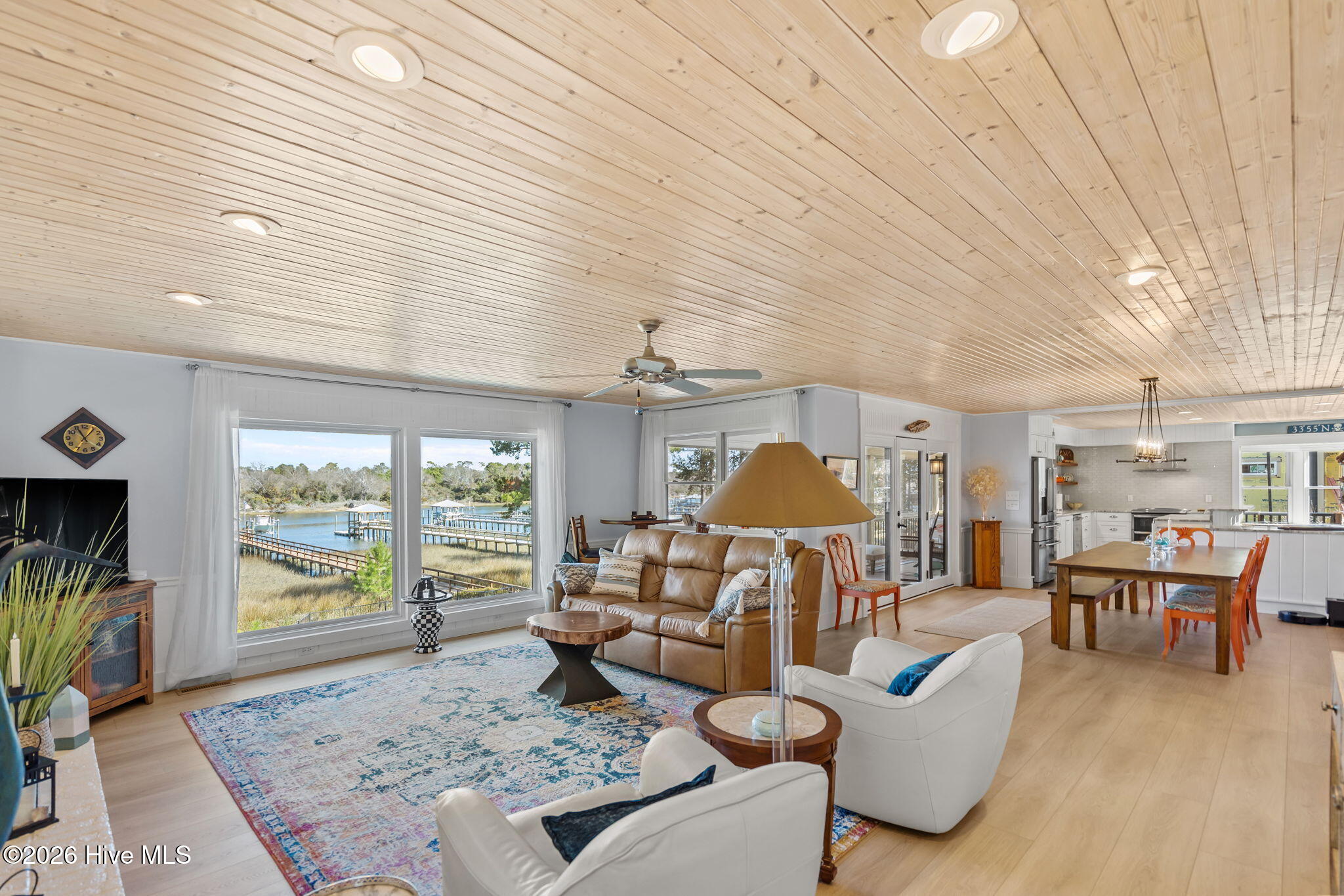 2502 W Yacht Drive