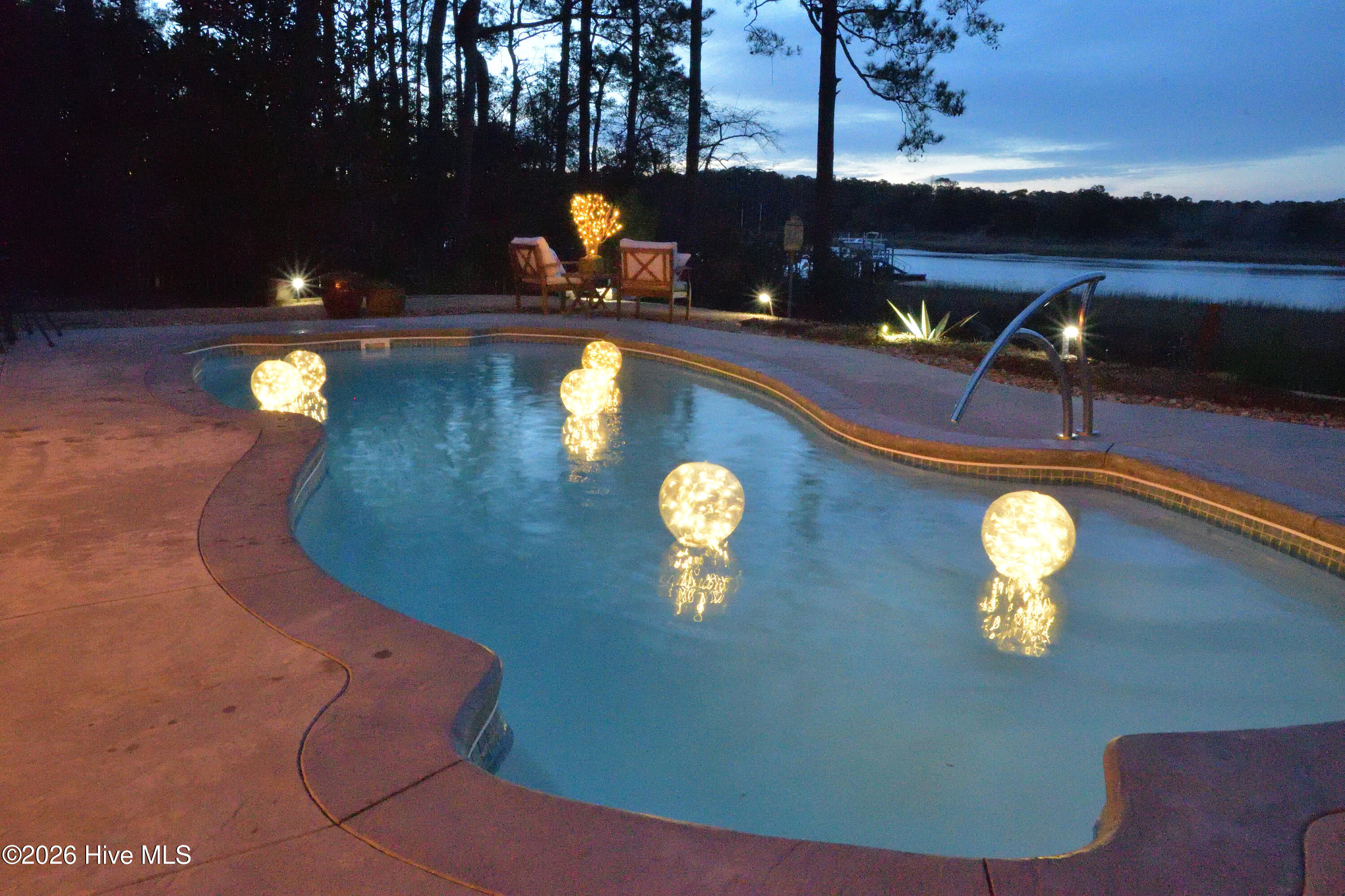2502 W Yacht Drive