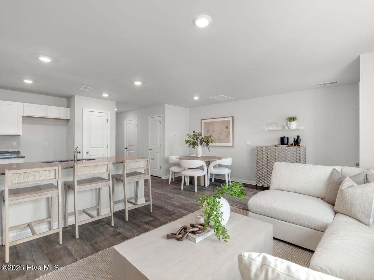 120 N Grassland Road Unit 15