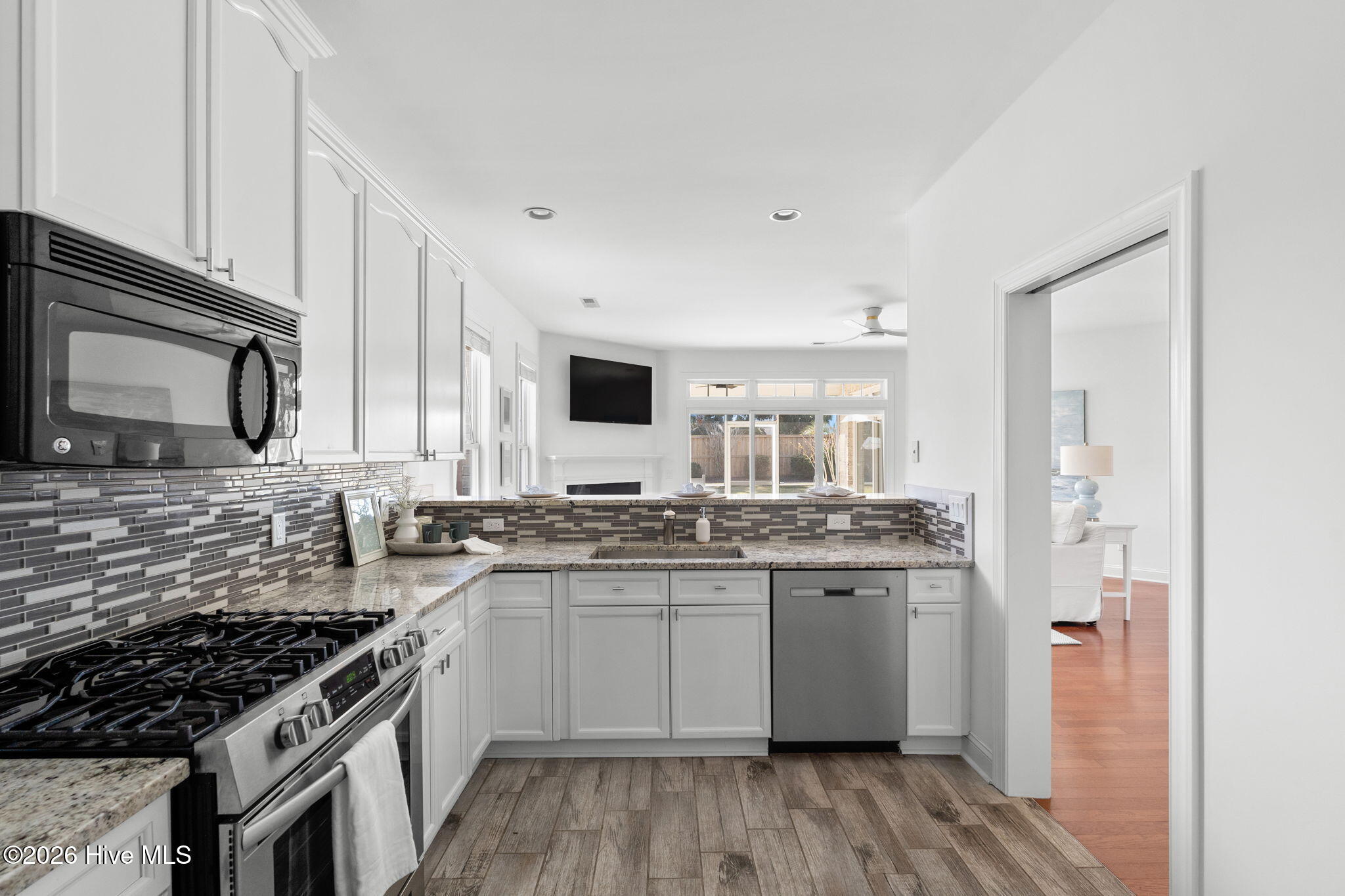 1238 Nightingale Court