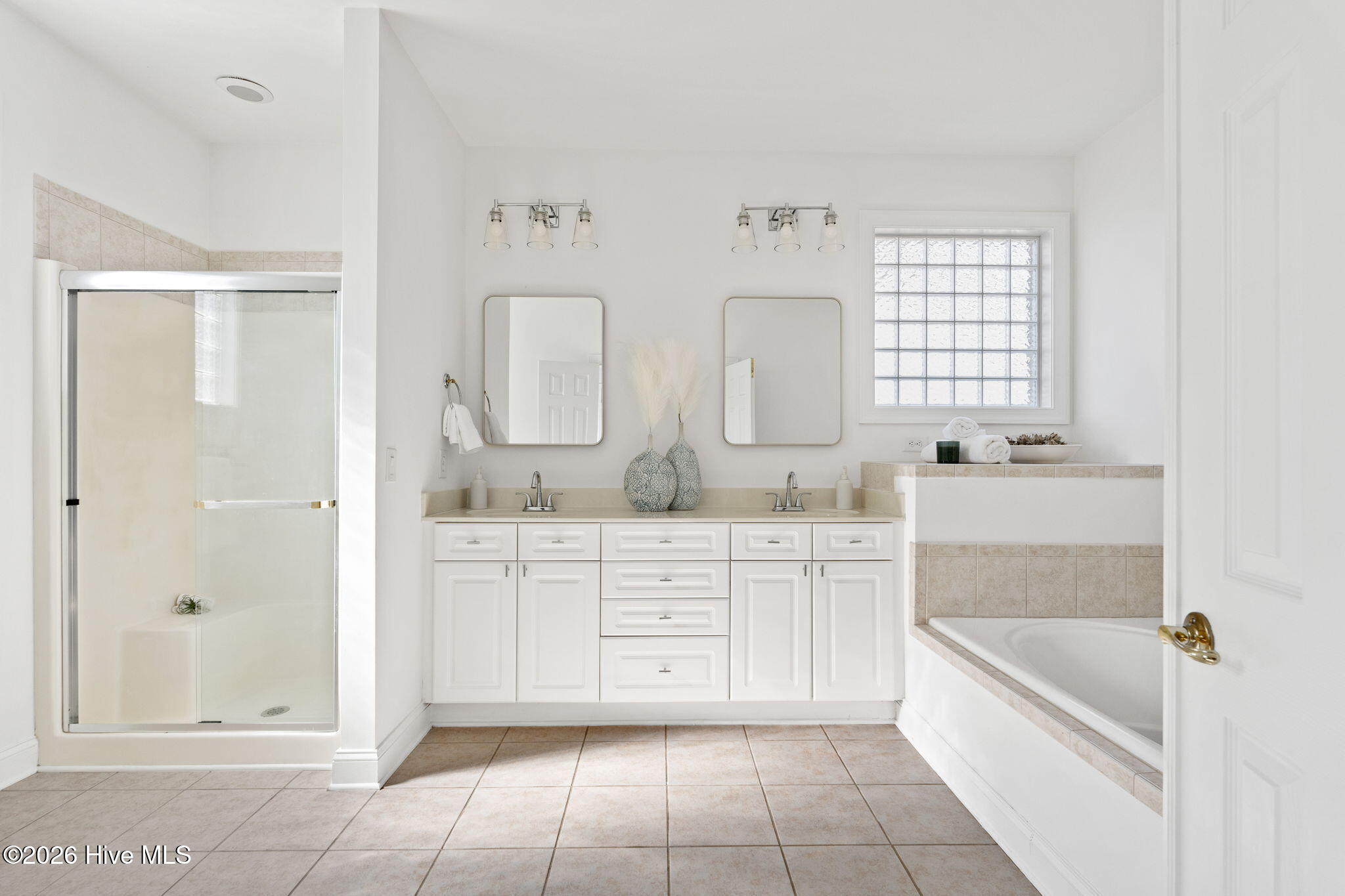 1238 Nightingale Court