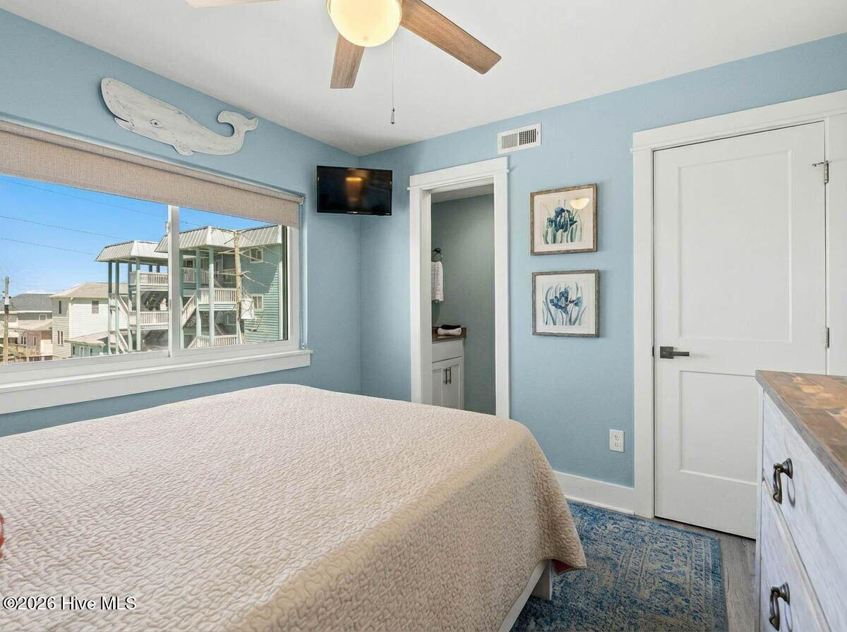 201 Carolina Beach Avenue S 207