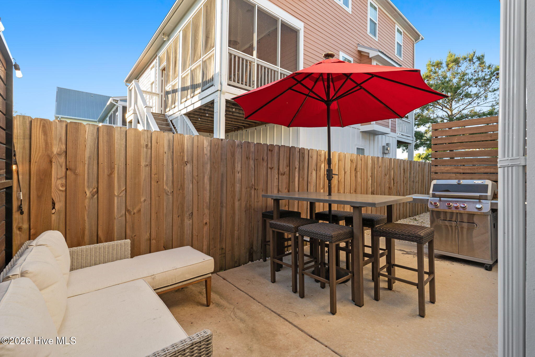 305 Sumter Avenue