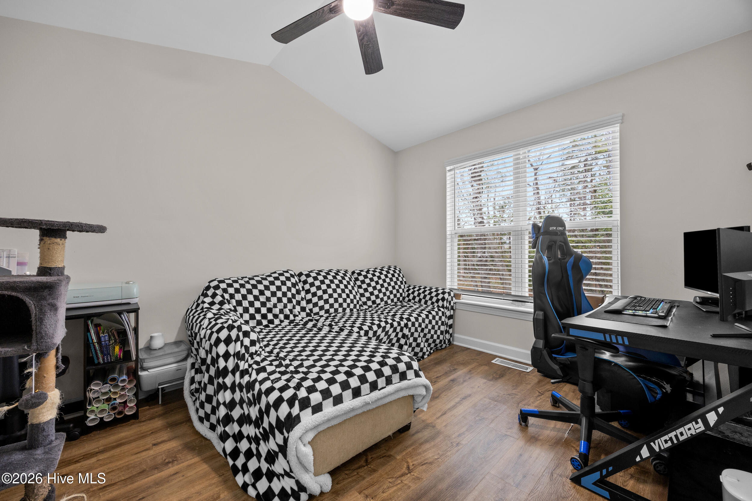 321 S Kerr Avenue Unit 157