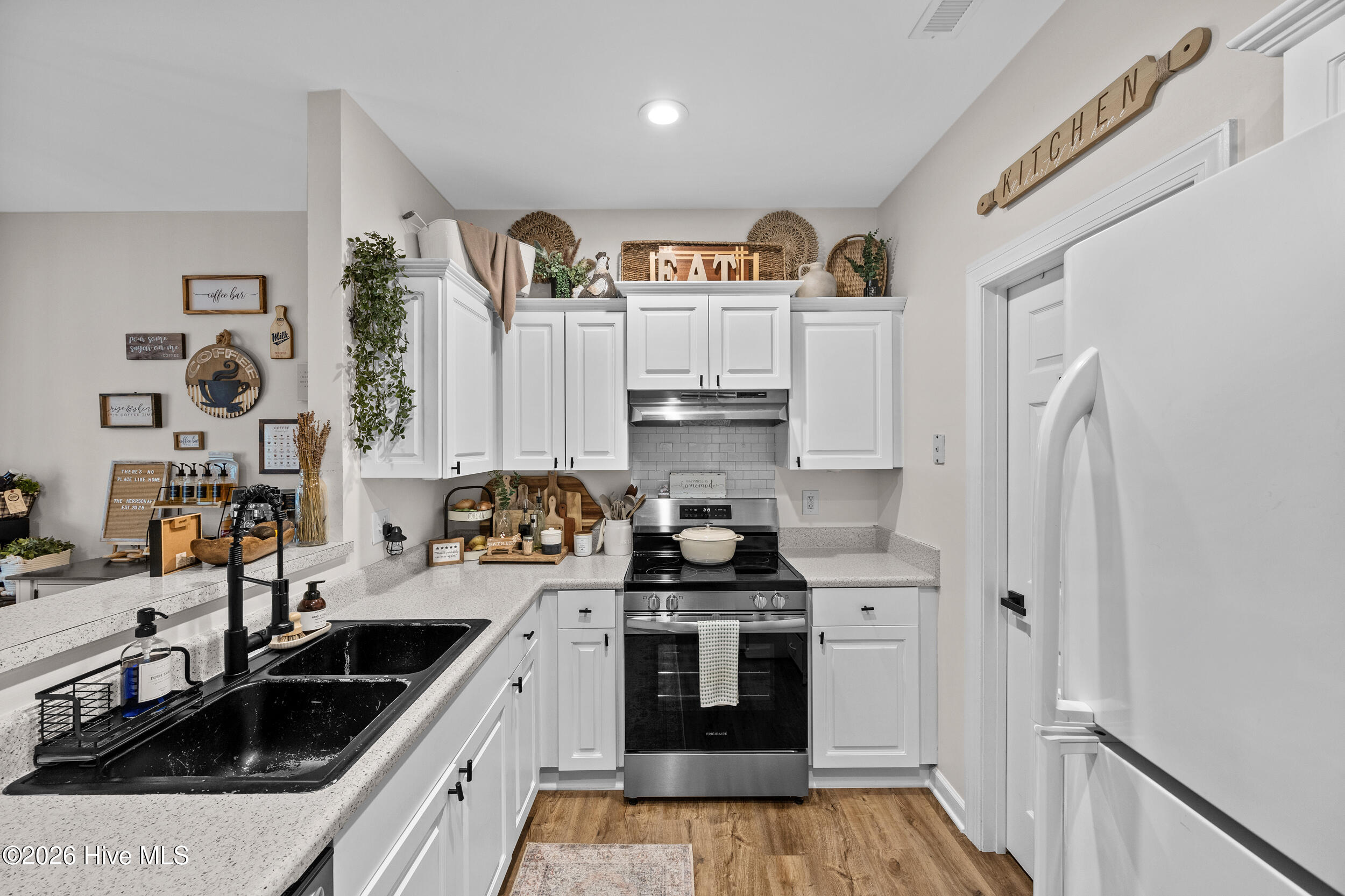 321 S Kerr Avenue Unit 157