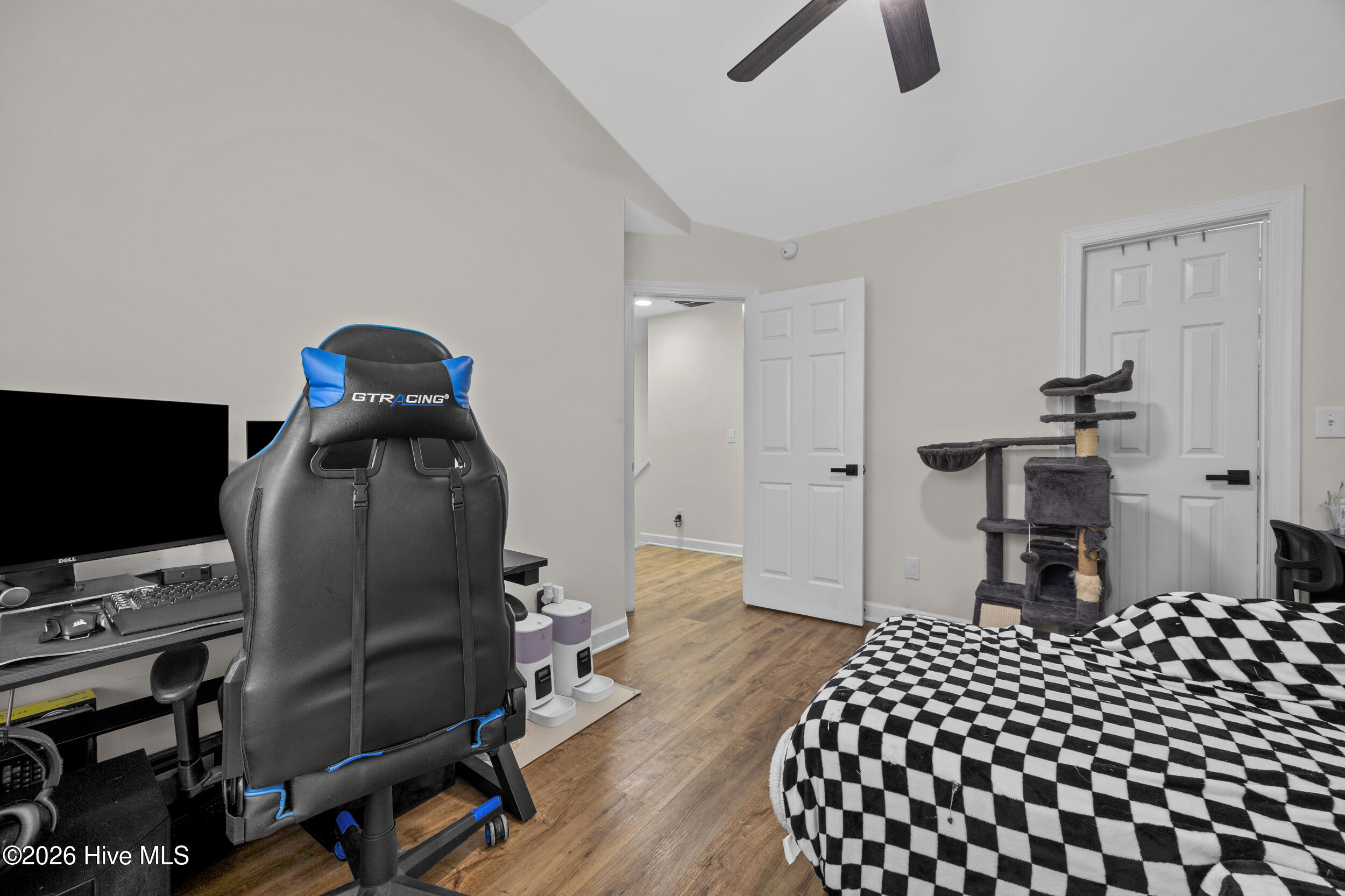 321 S Kerr Avenue Unit 157