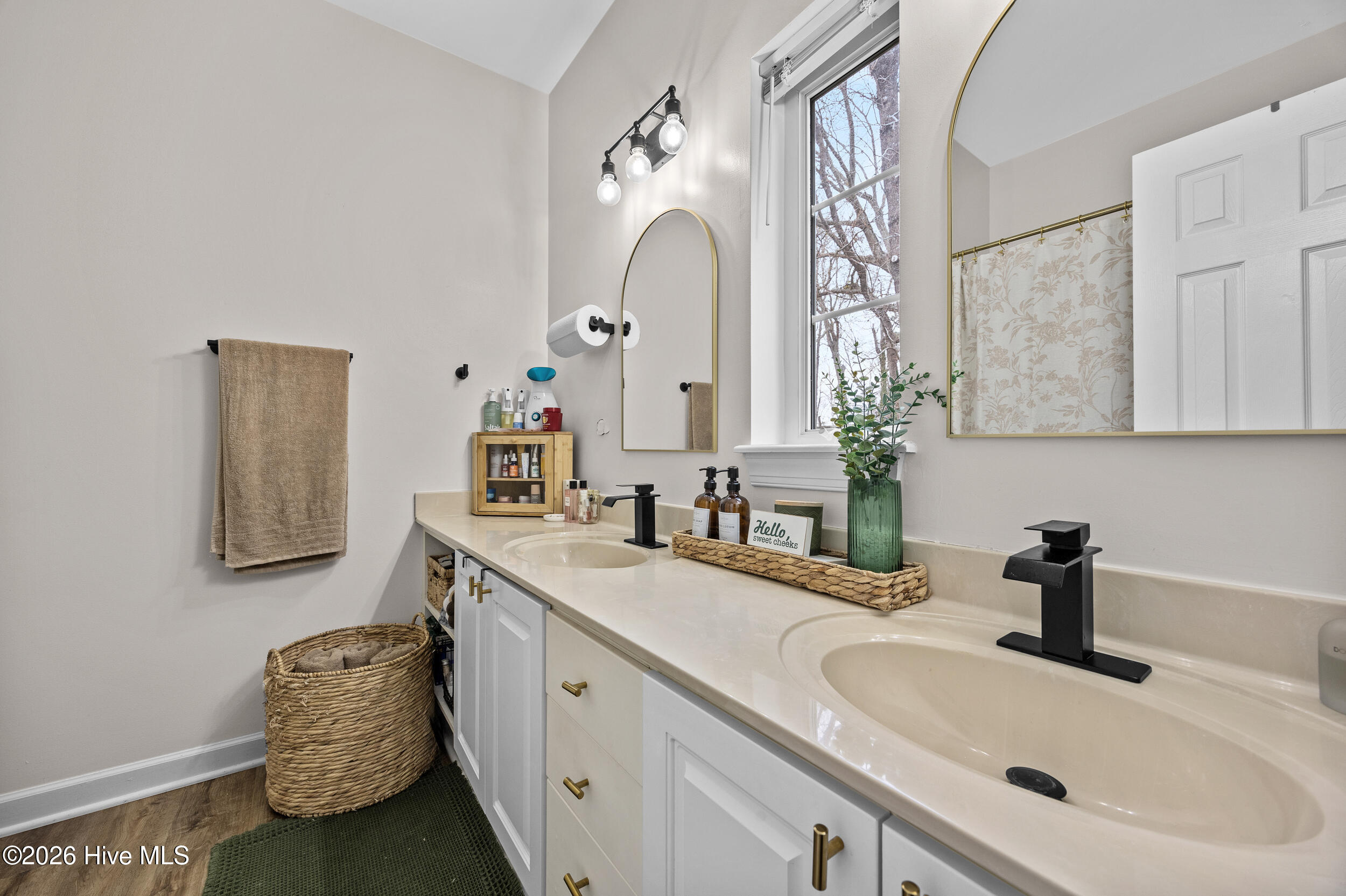 321 S Kerr Avenue Unit 157