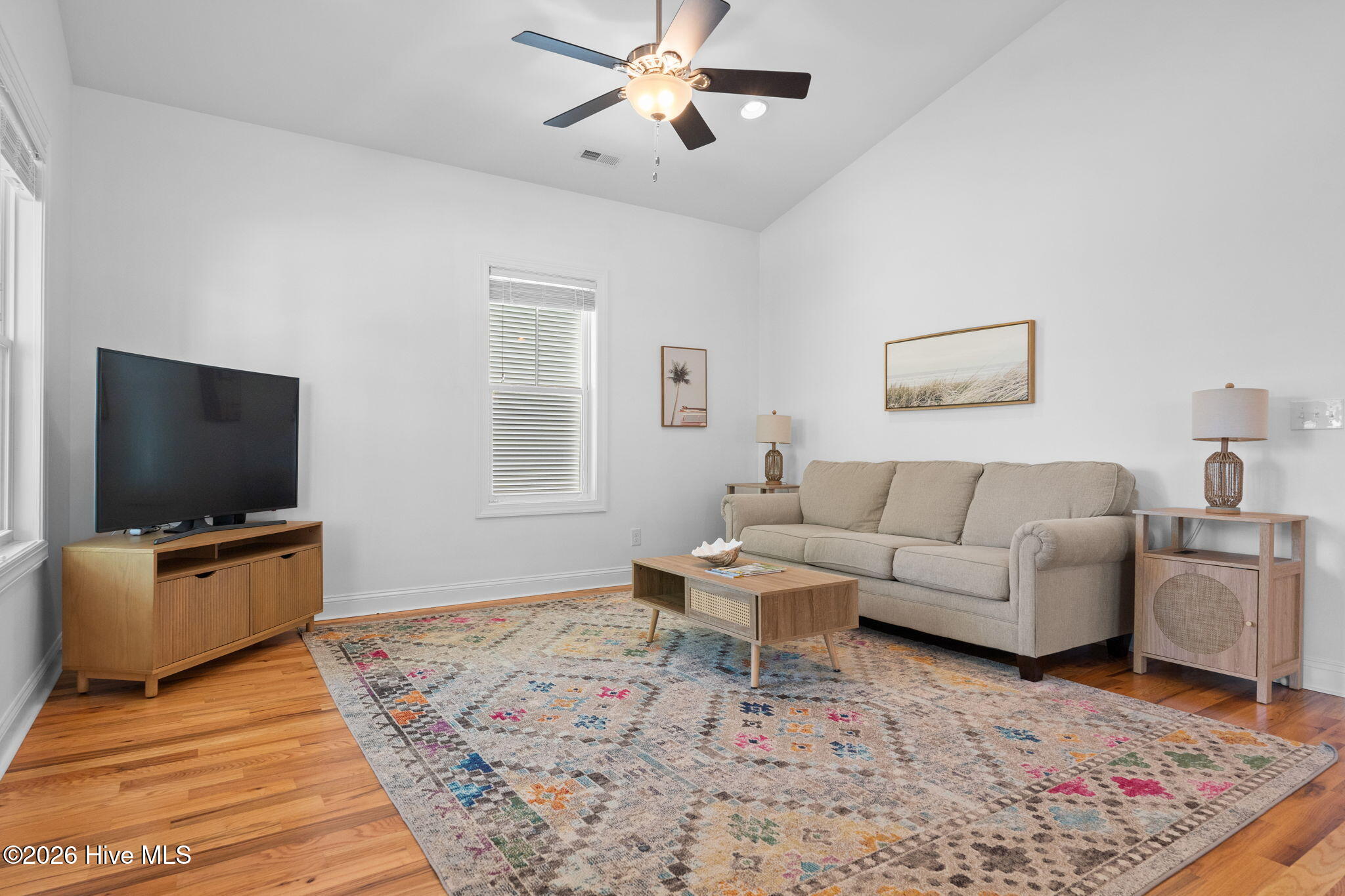 129 NE 8th Street