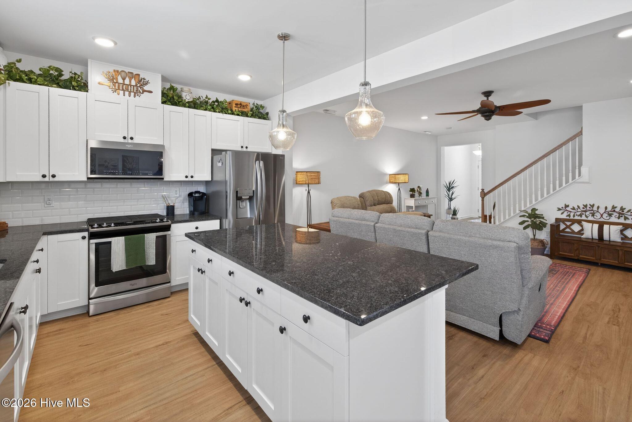 743 Creekway Drive