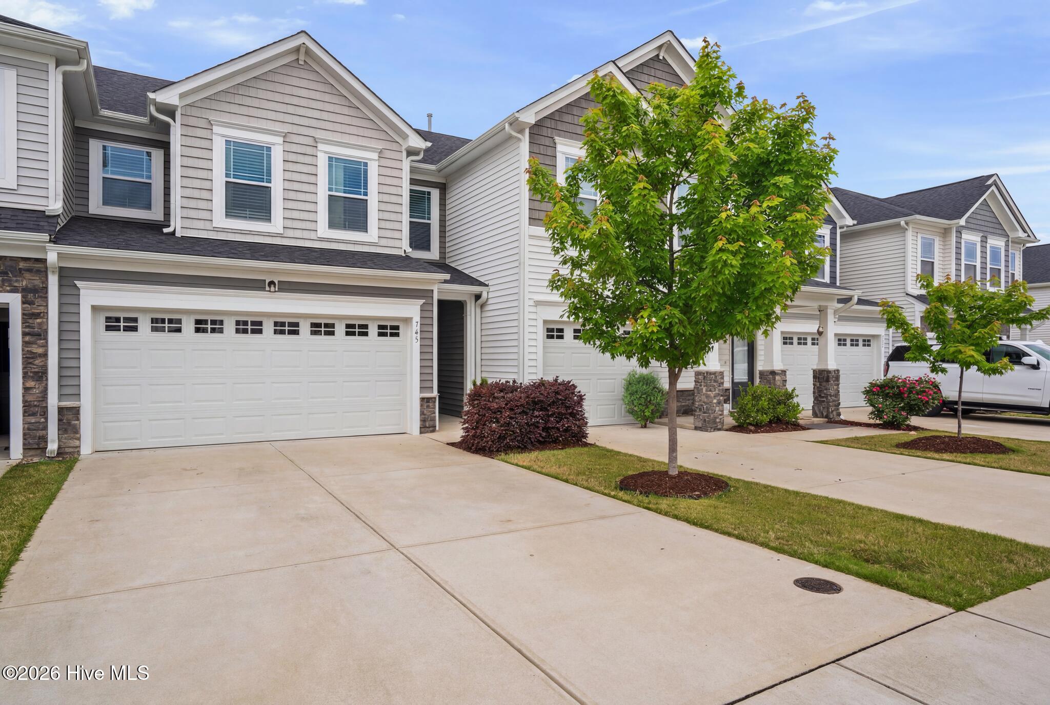 743 Creekway Drive