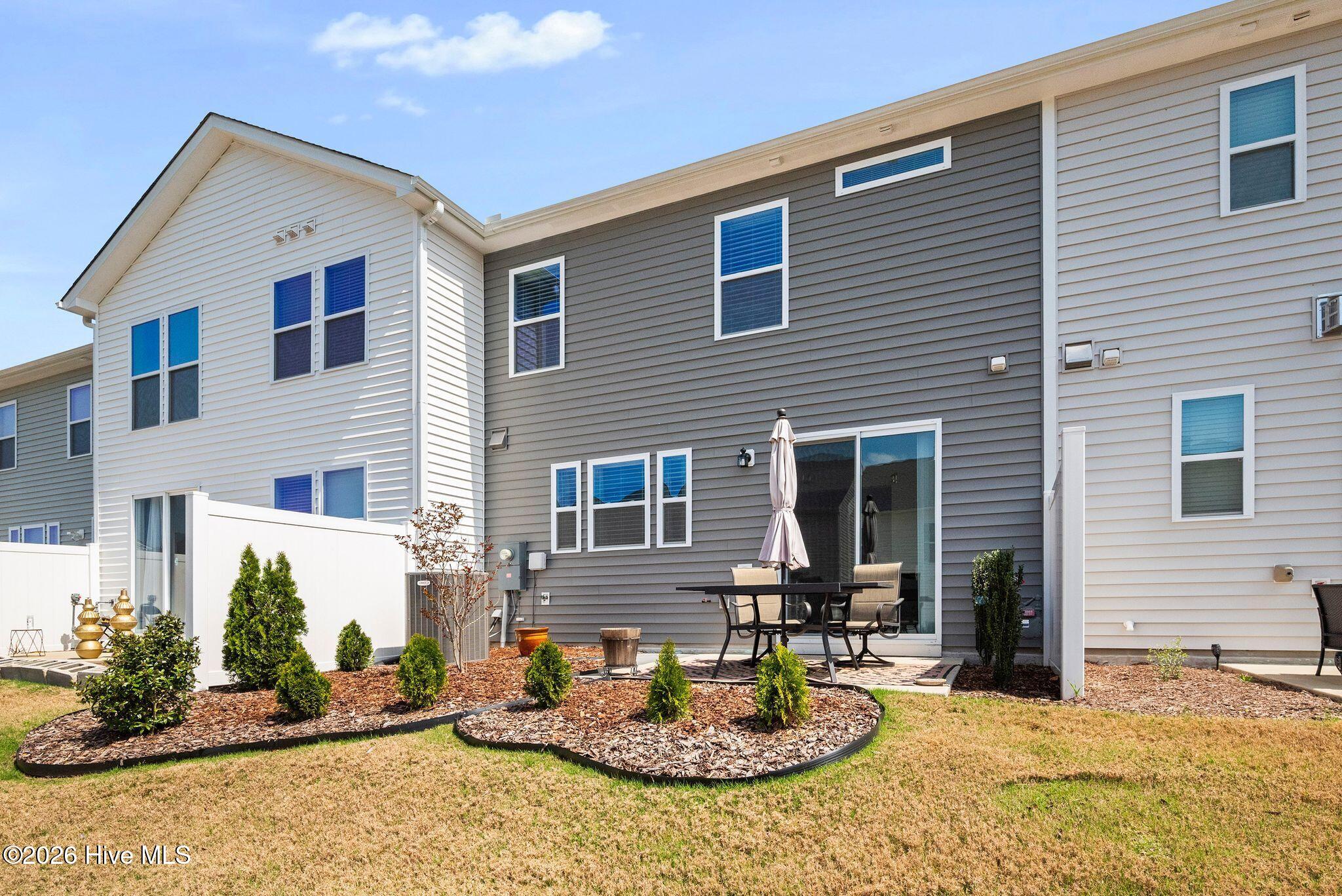 743 Creekway Drive