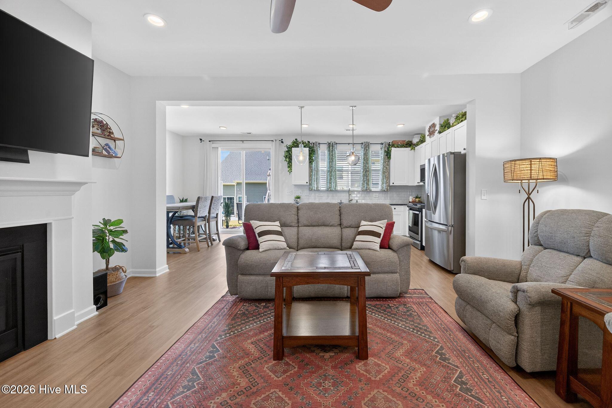 743 Creekway Drive