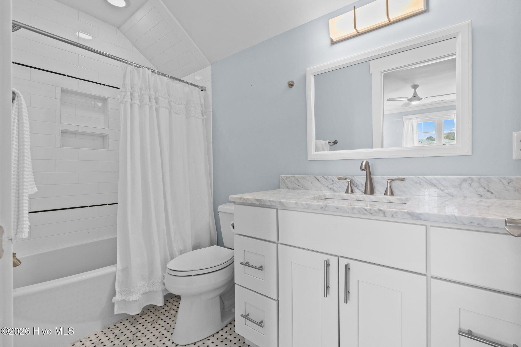 111 SE 41st Street