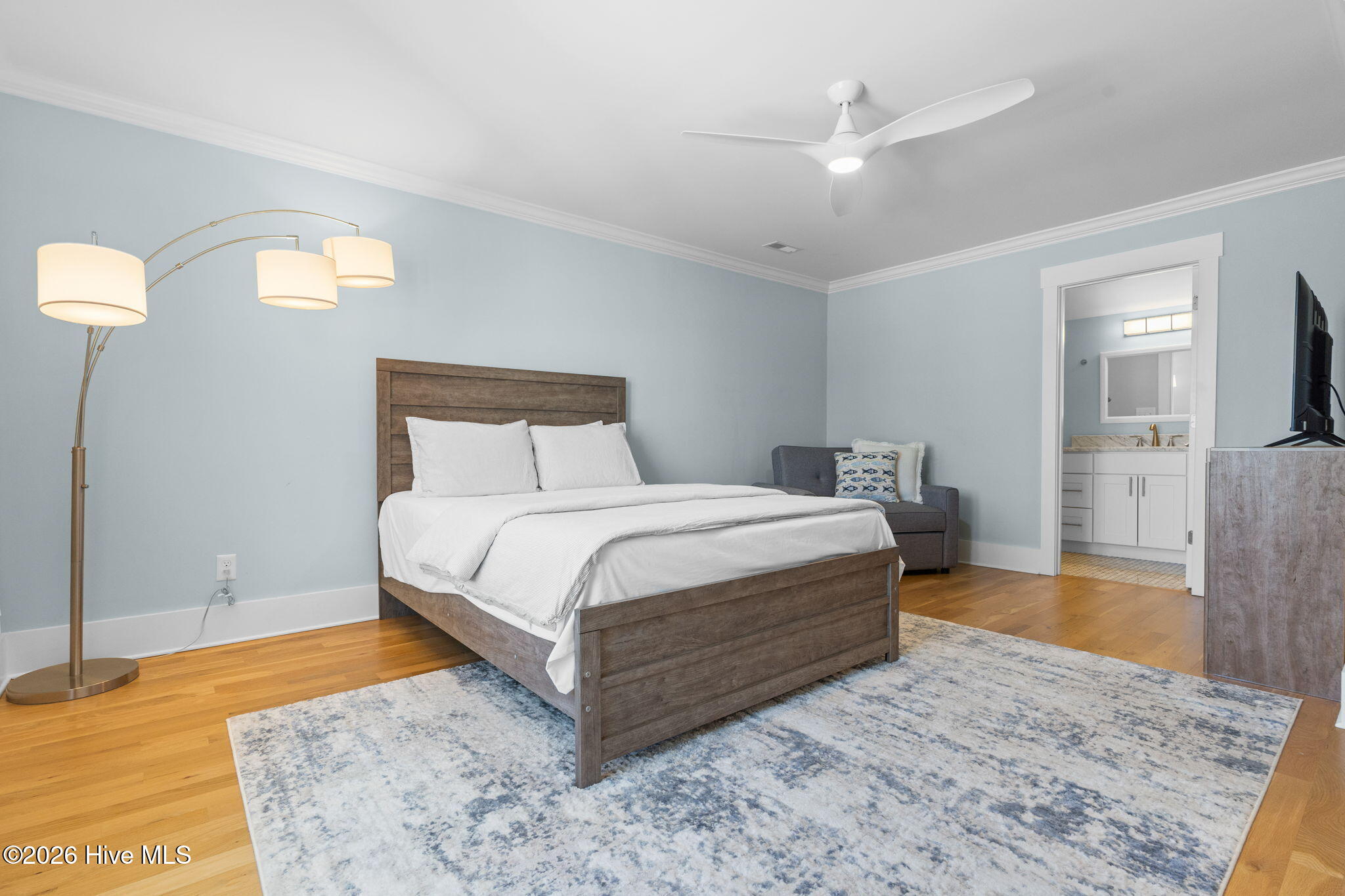 111 SE 41st Street