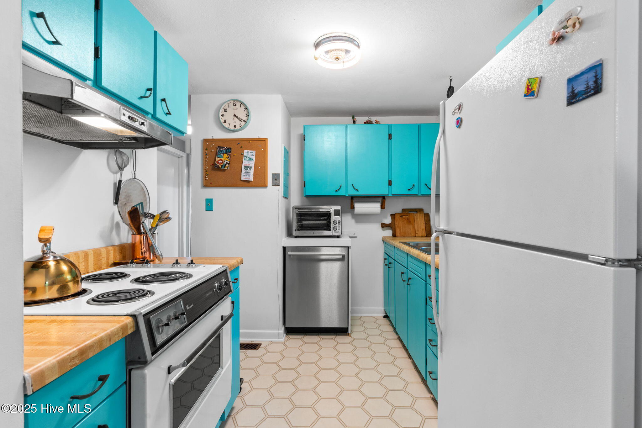 5405 Autumn Drive