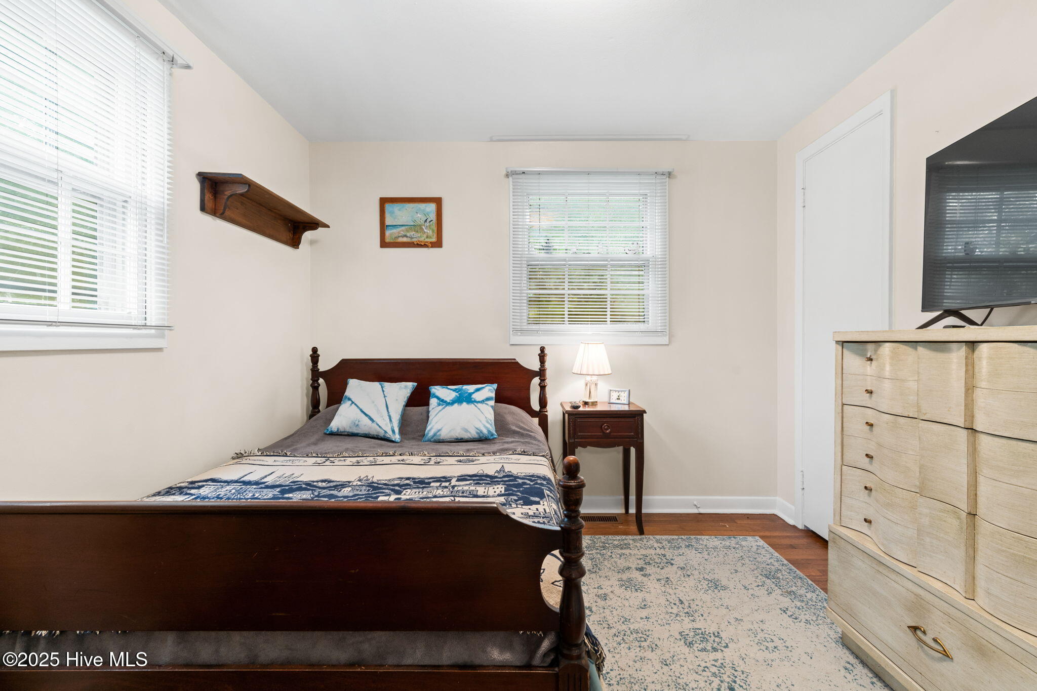 5405 Autumn Drive