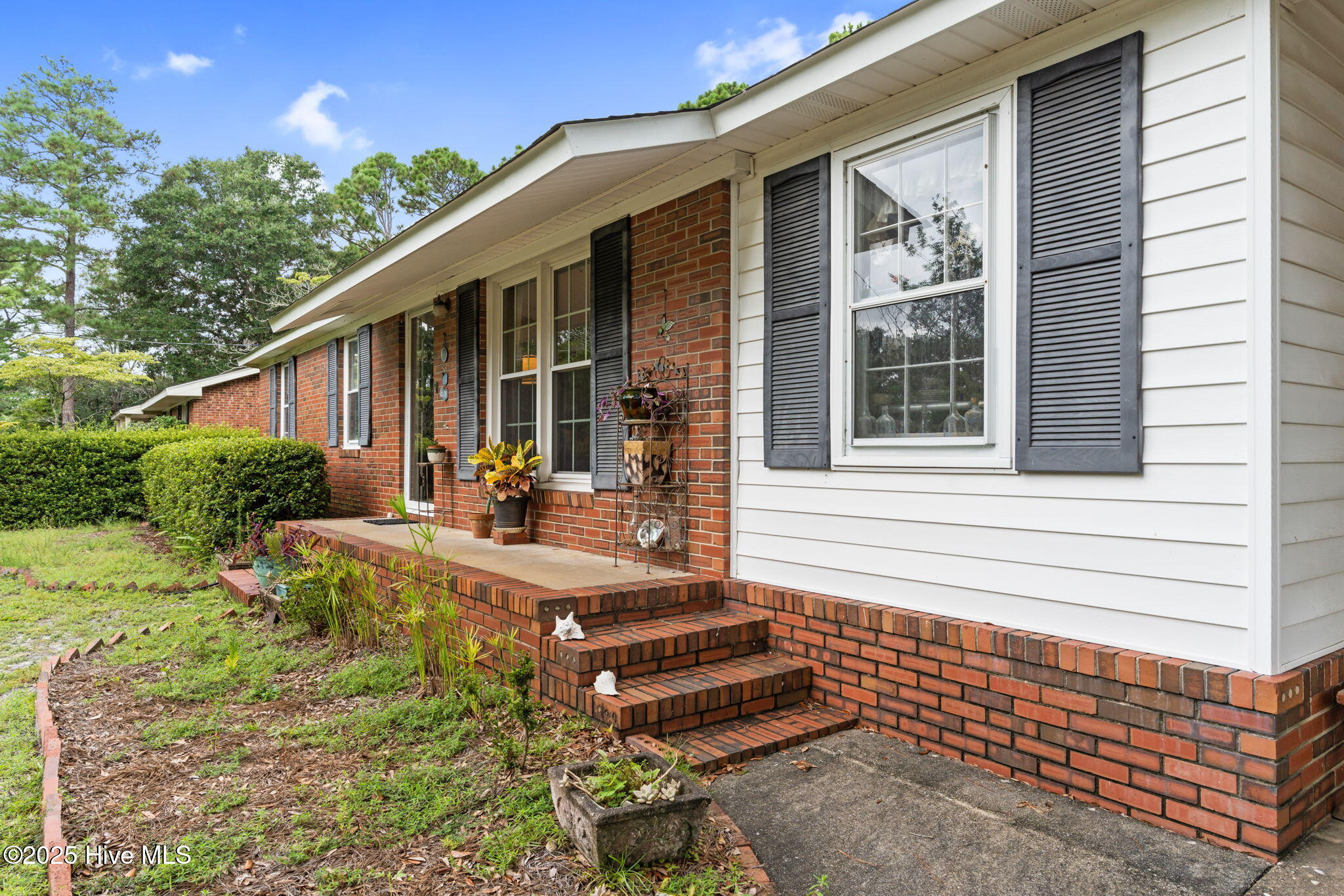 5405 Autumn Drive