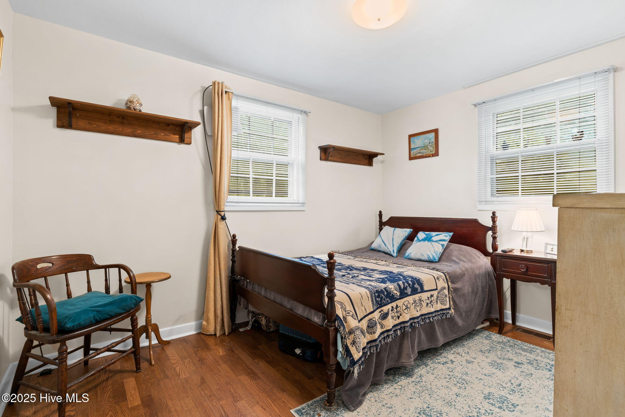 5405 Autumn Drive