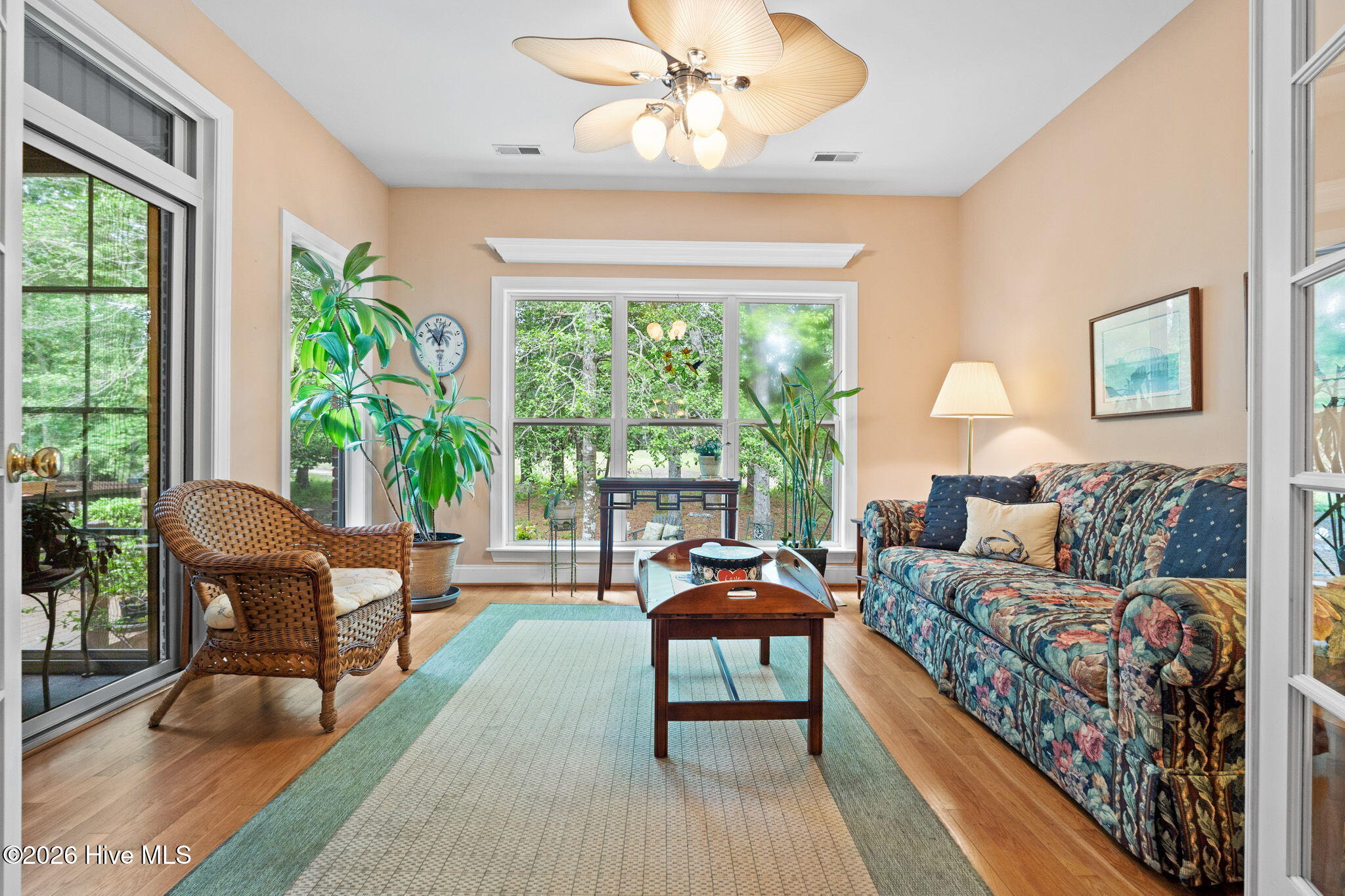 1601 Colonist Square SW