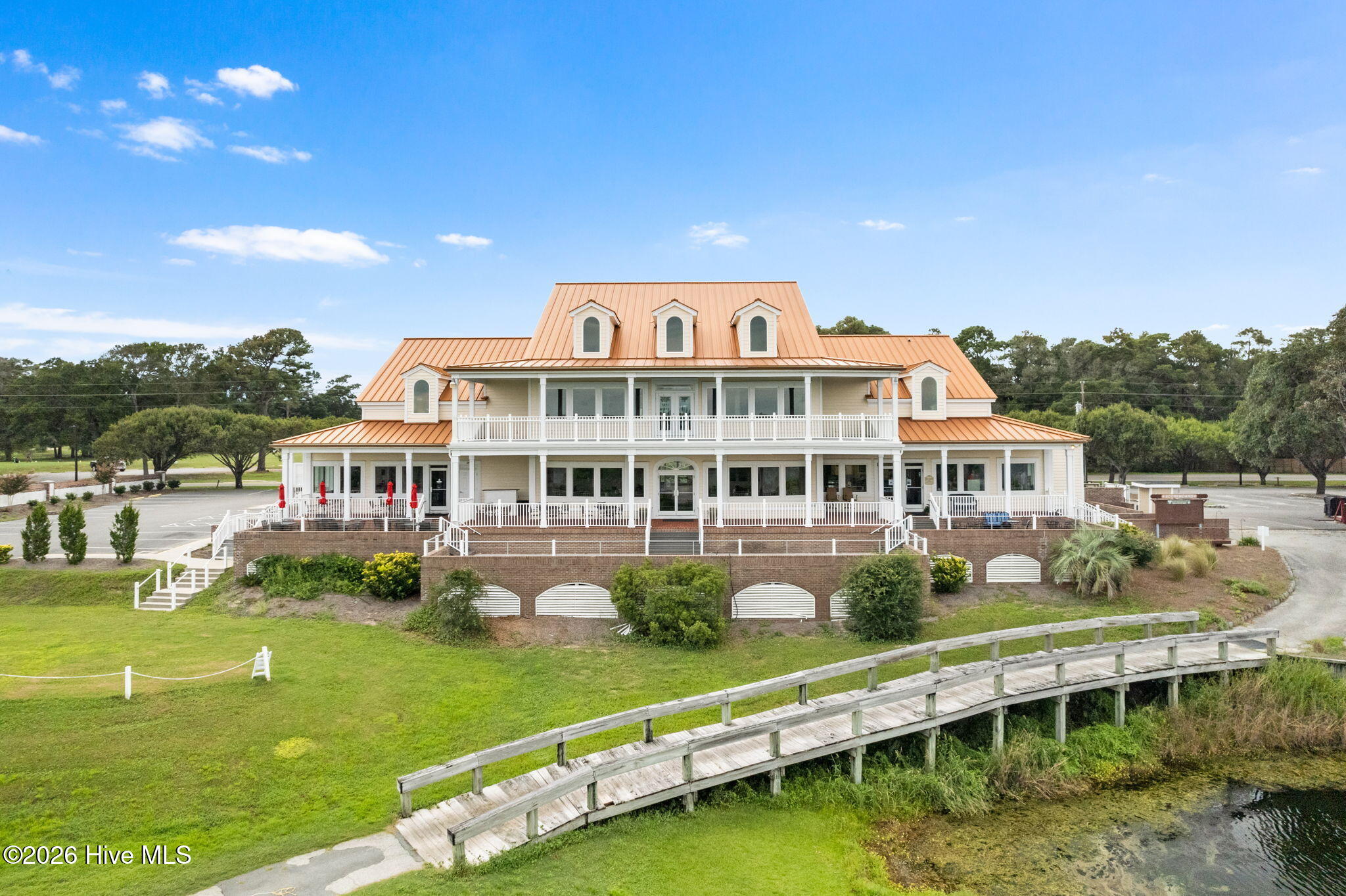1601 Colonist Square SW