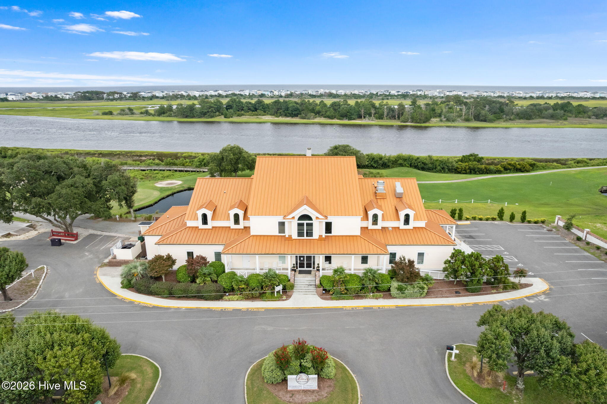 1601 Colonist Square SW