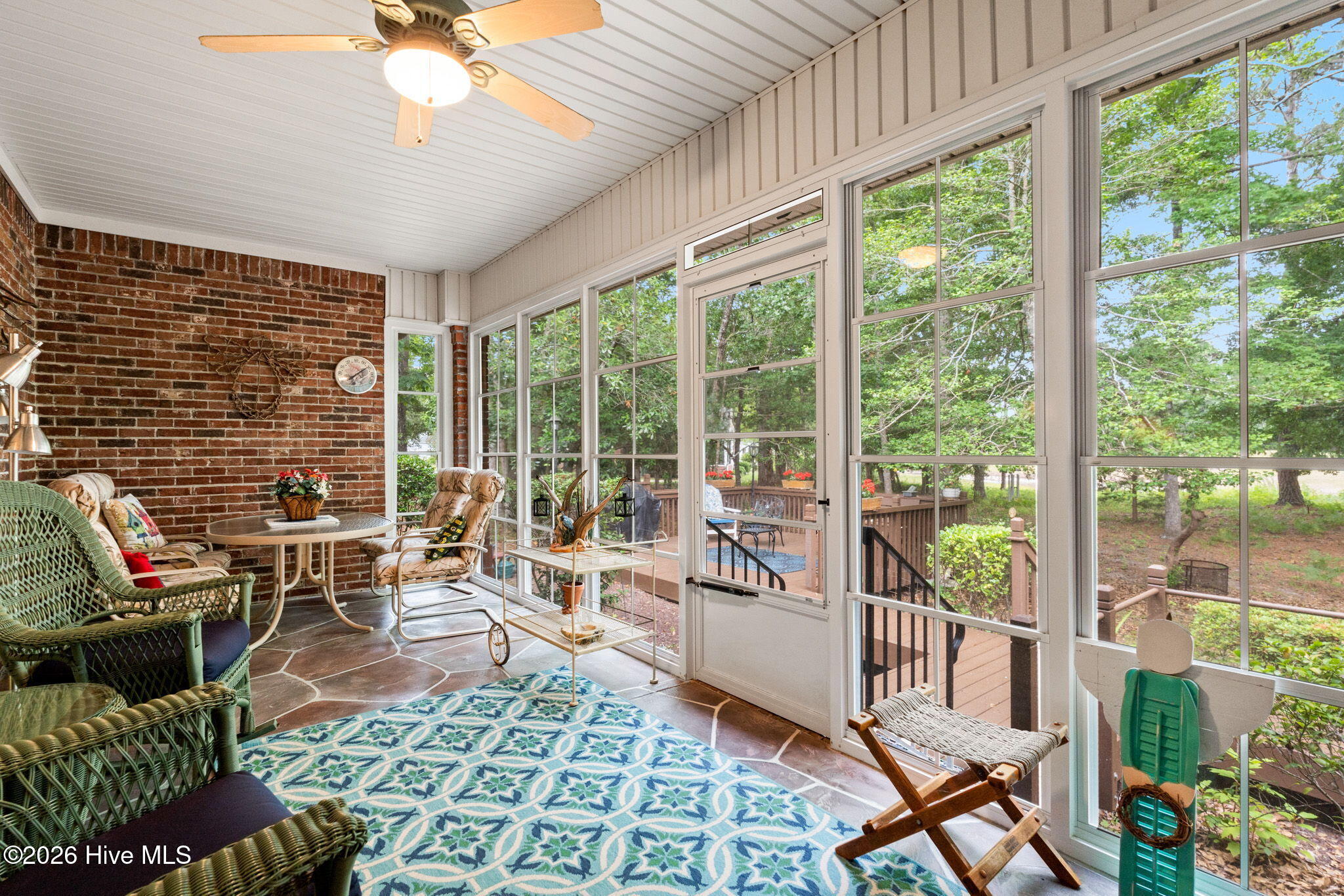 1601 Colonist Square SW