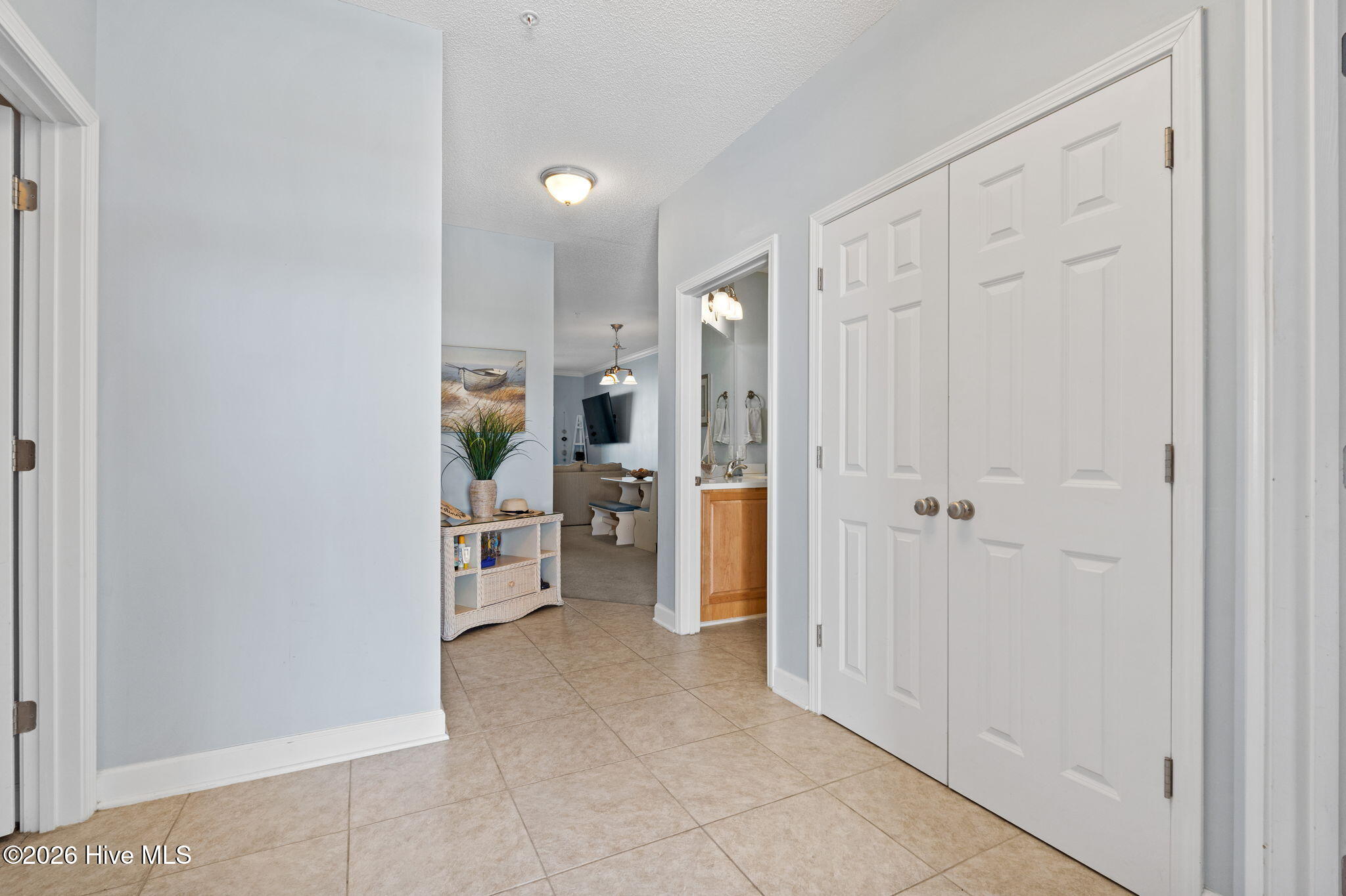 1135 Park Road SW 2203