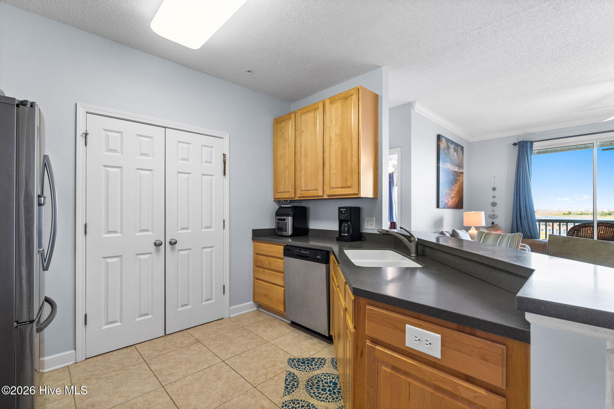 1135 Park Road SW 2203