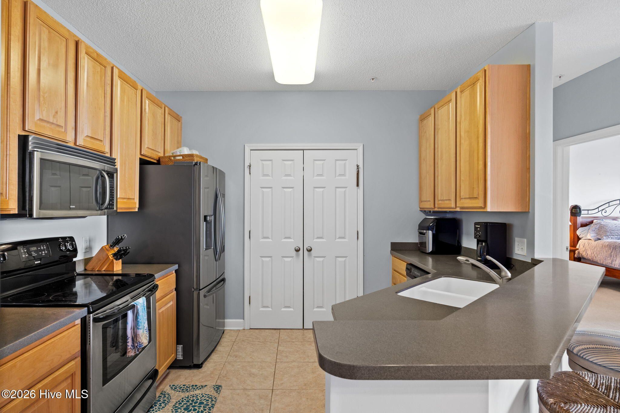 1135 Park Road SW 2203