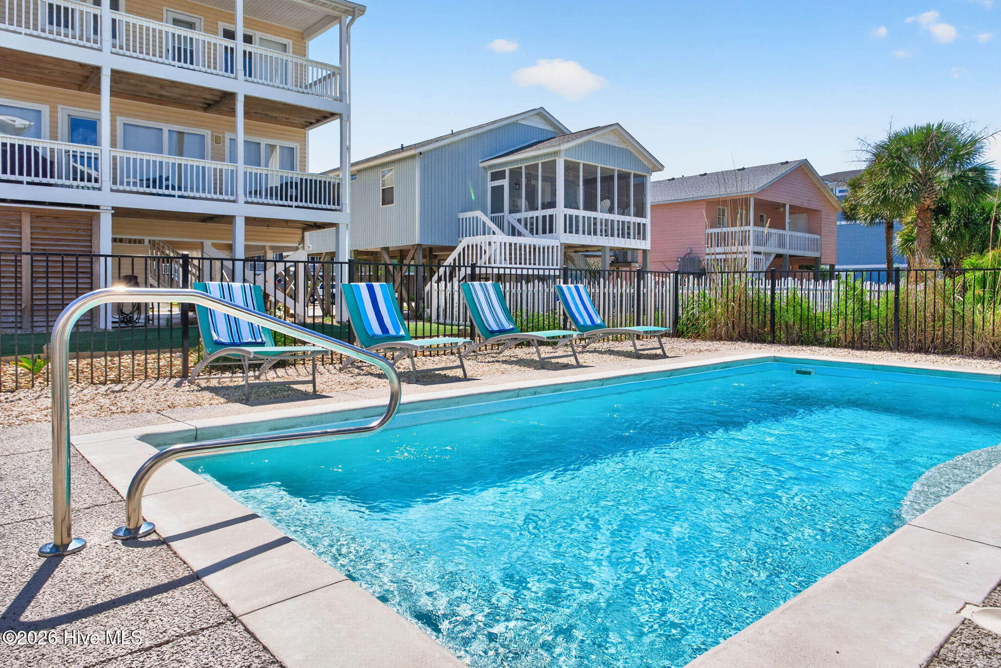 303 Sand Piper Lane