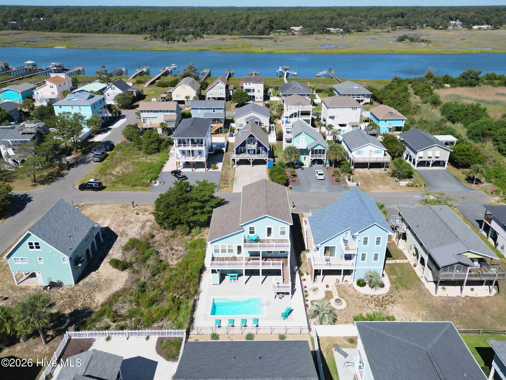 303 Sand Piper Lane