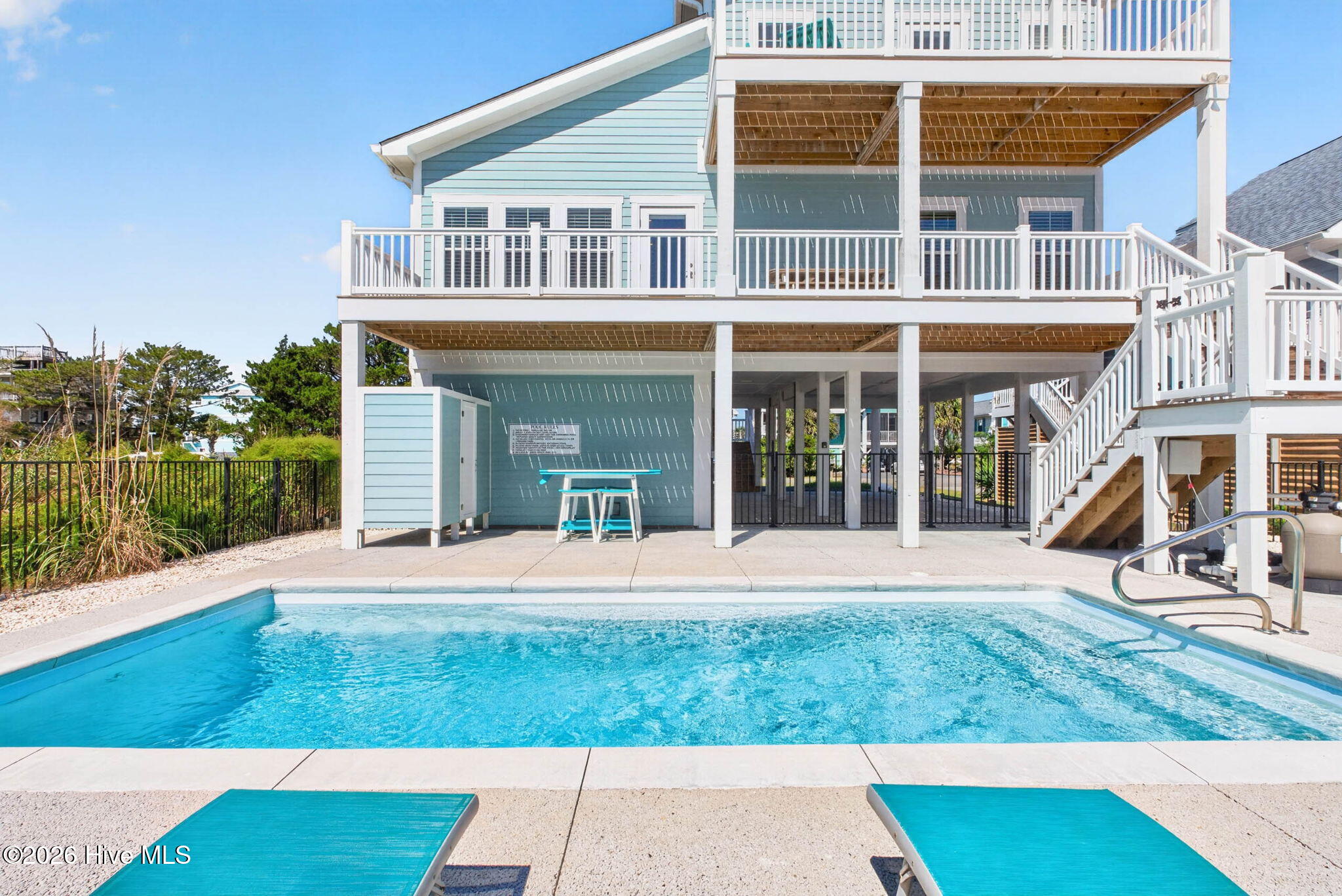 303 Sand Piper Lane