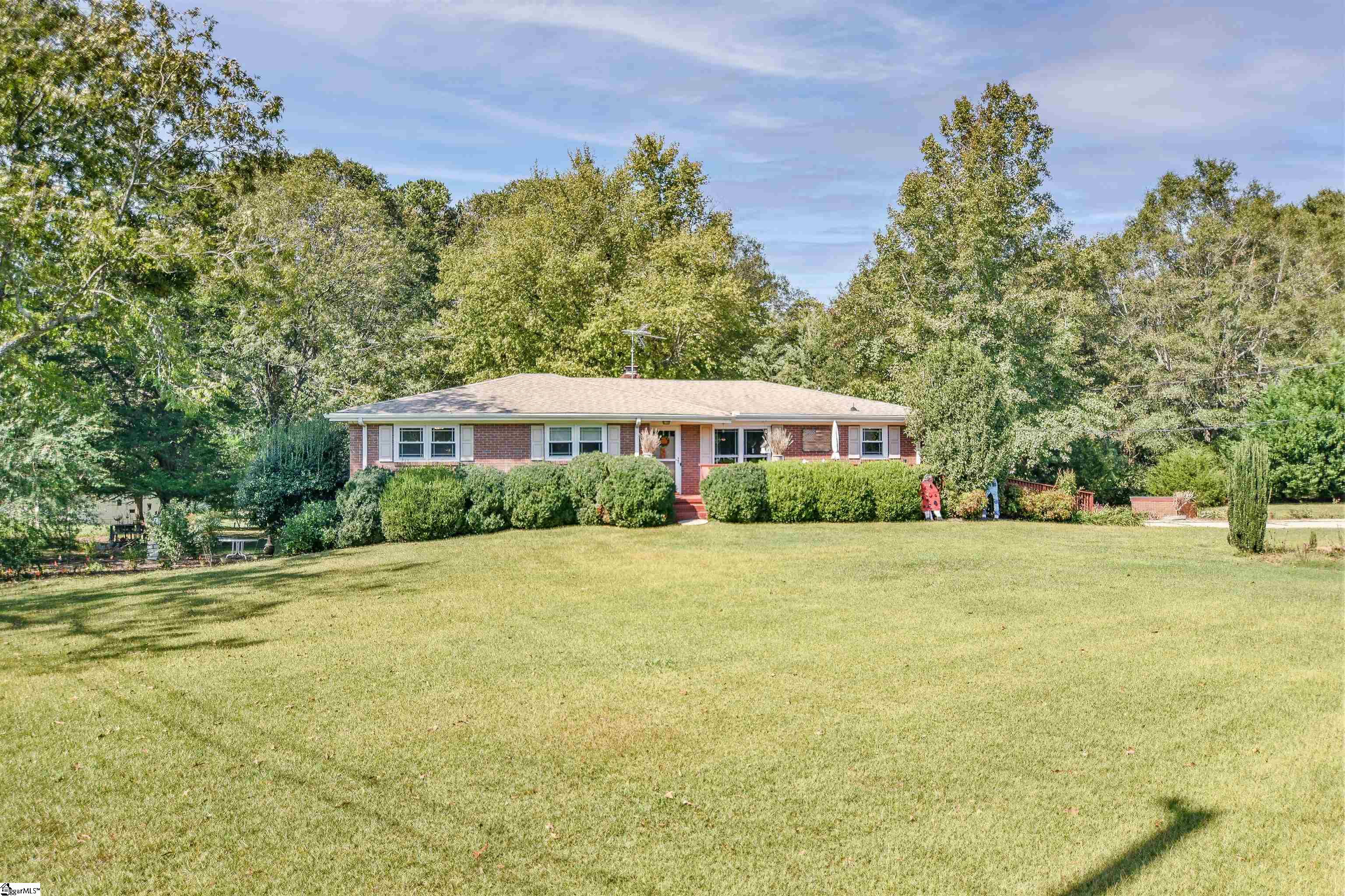 201 E Standing Springs Road, Simpsonville