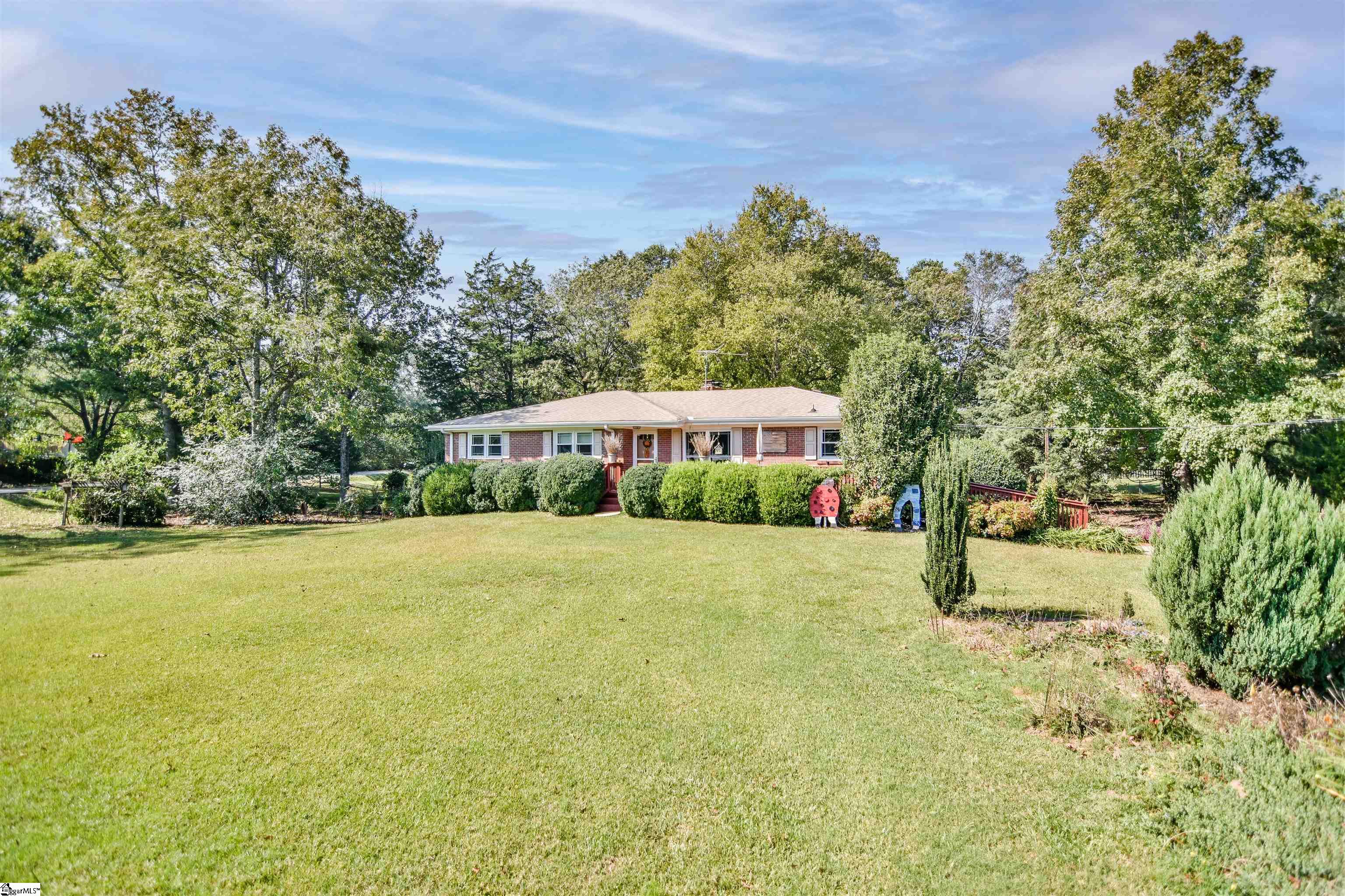 201 E Standing Springs Road, Simpsonville