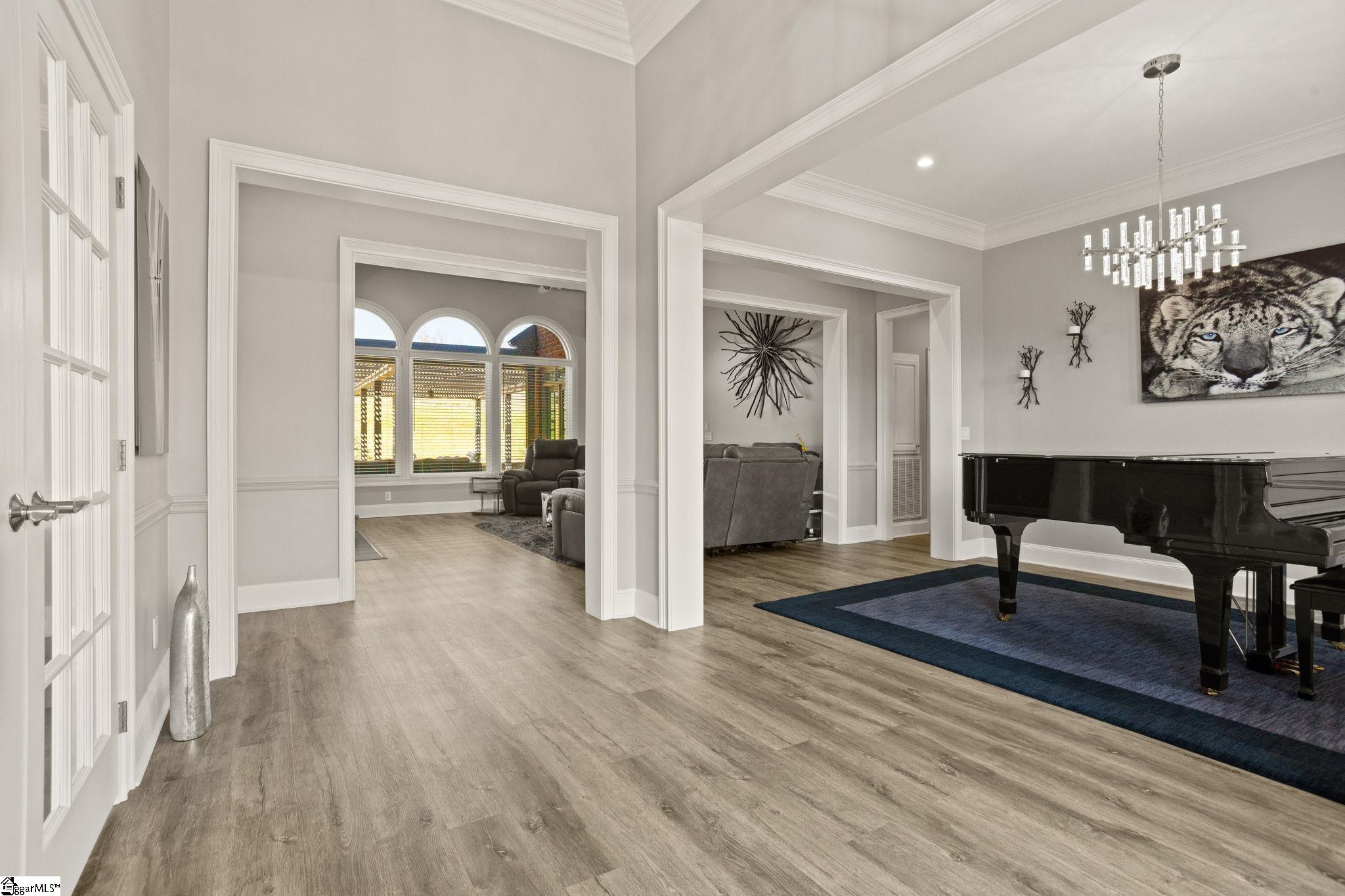 185 Meadow Brook Lane