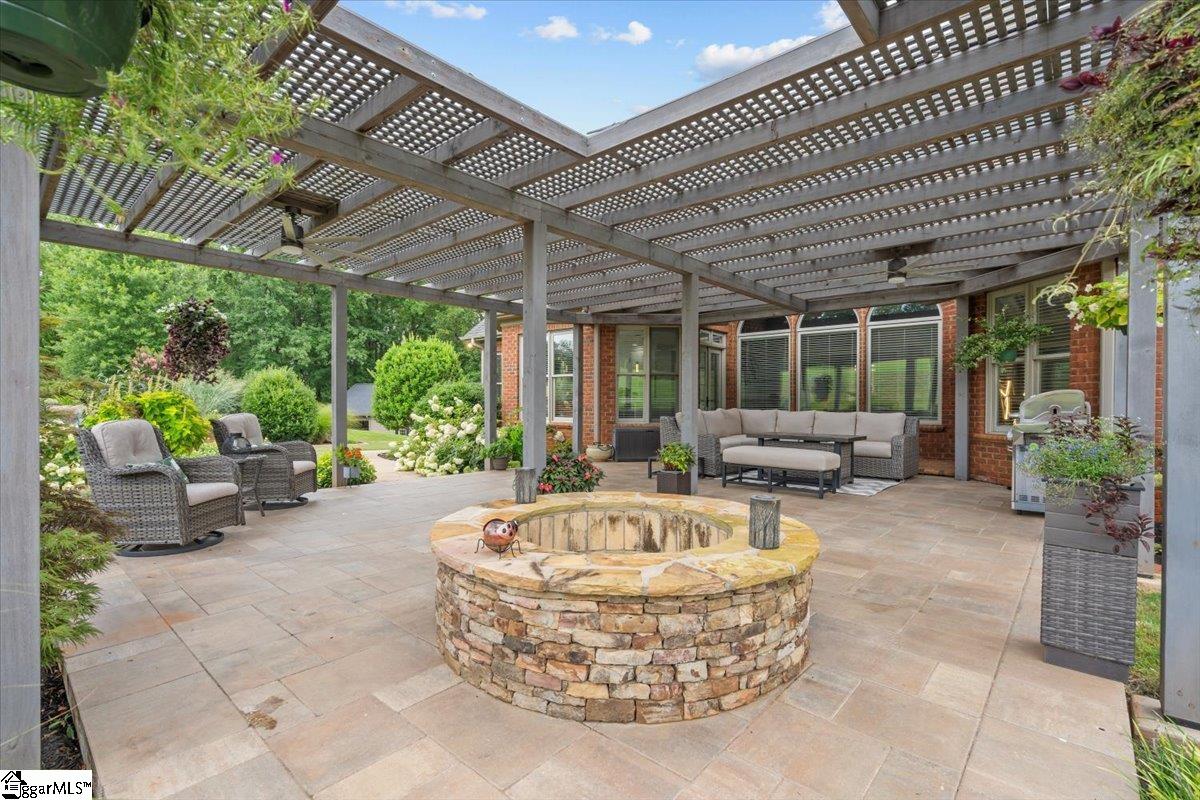 185 Meadow Brook Lane