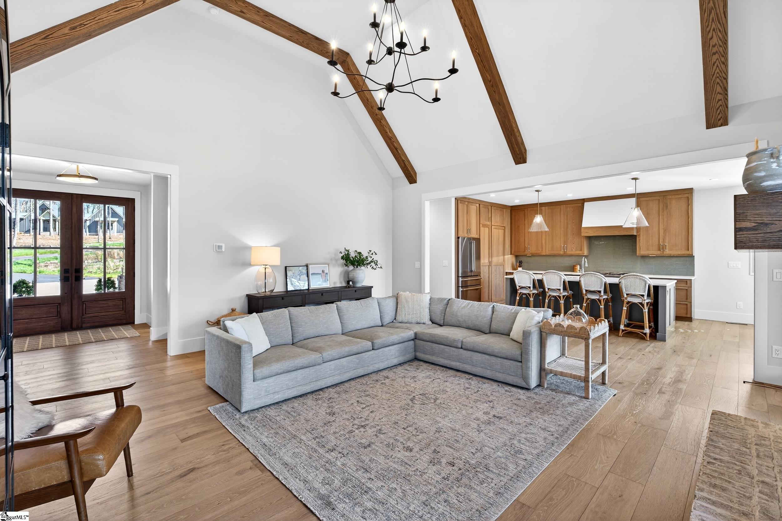 102 Waterfall Overlook Way