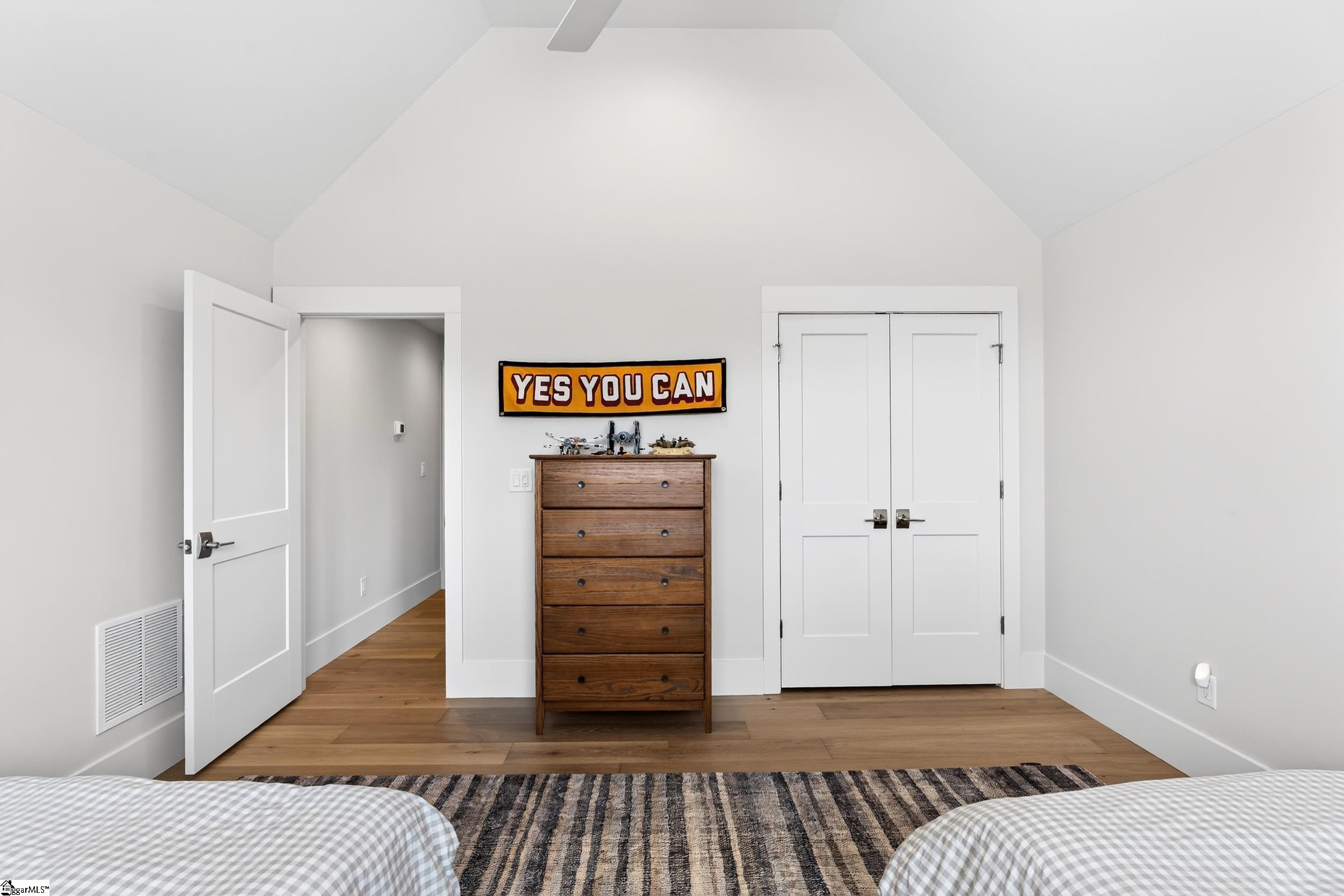 102 Waterfall Overlook Way