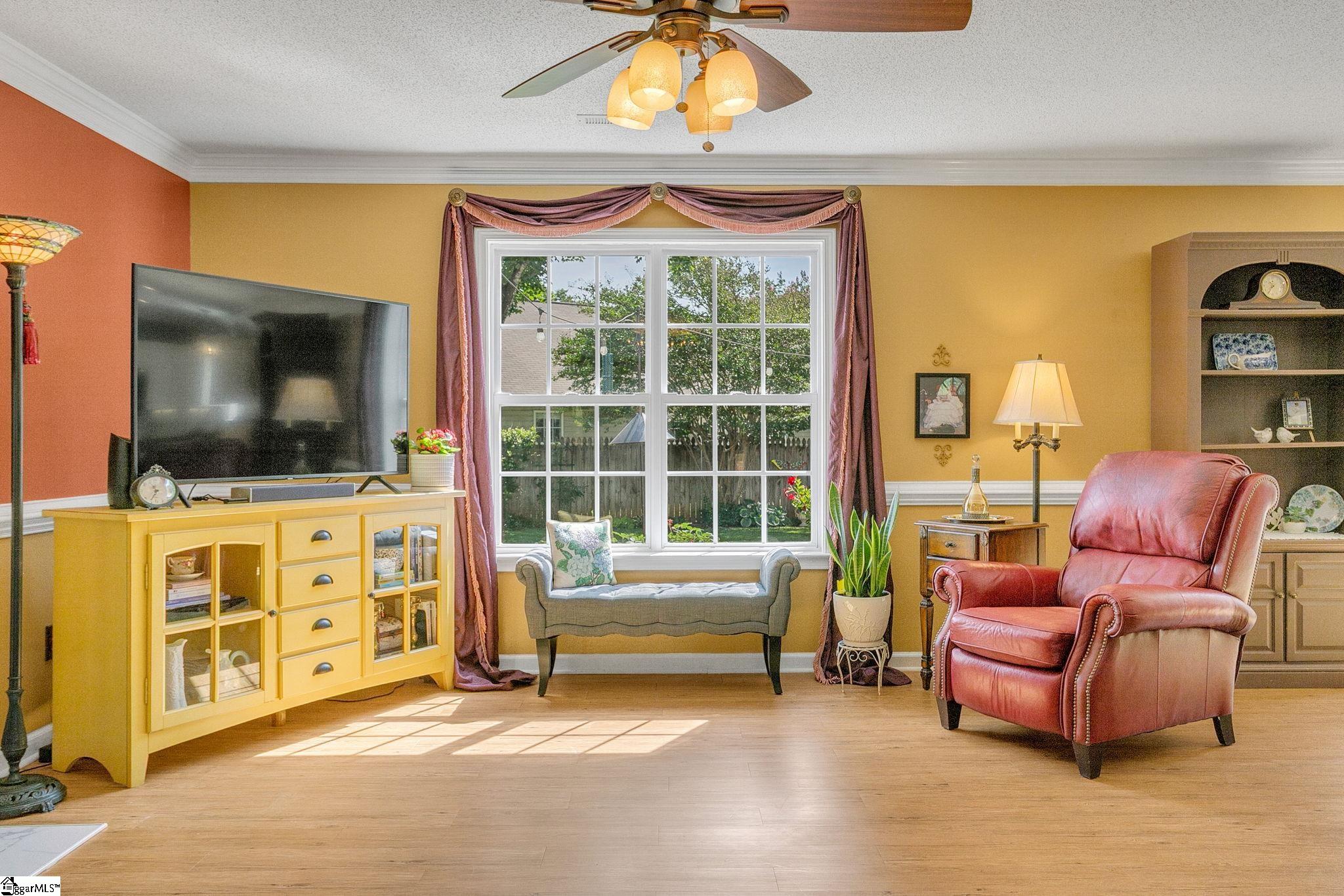 6 Kingfisher Drive