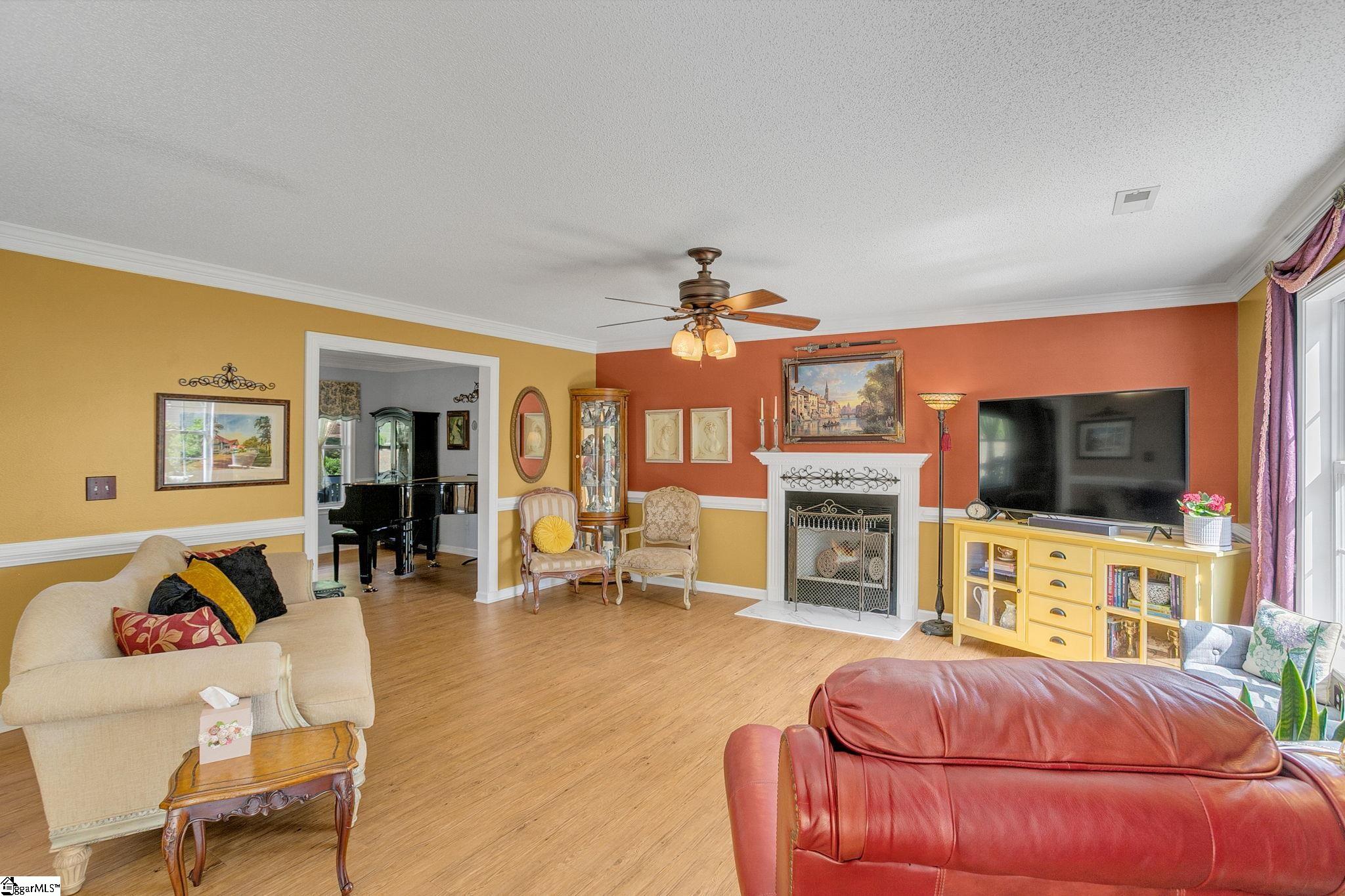 6 Kingfisher Drive