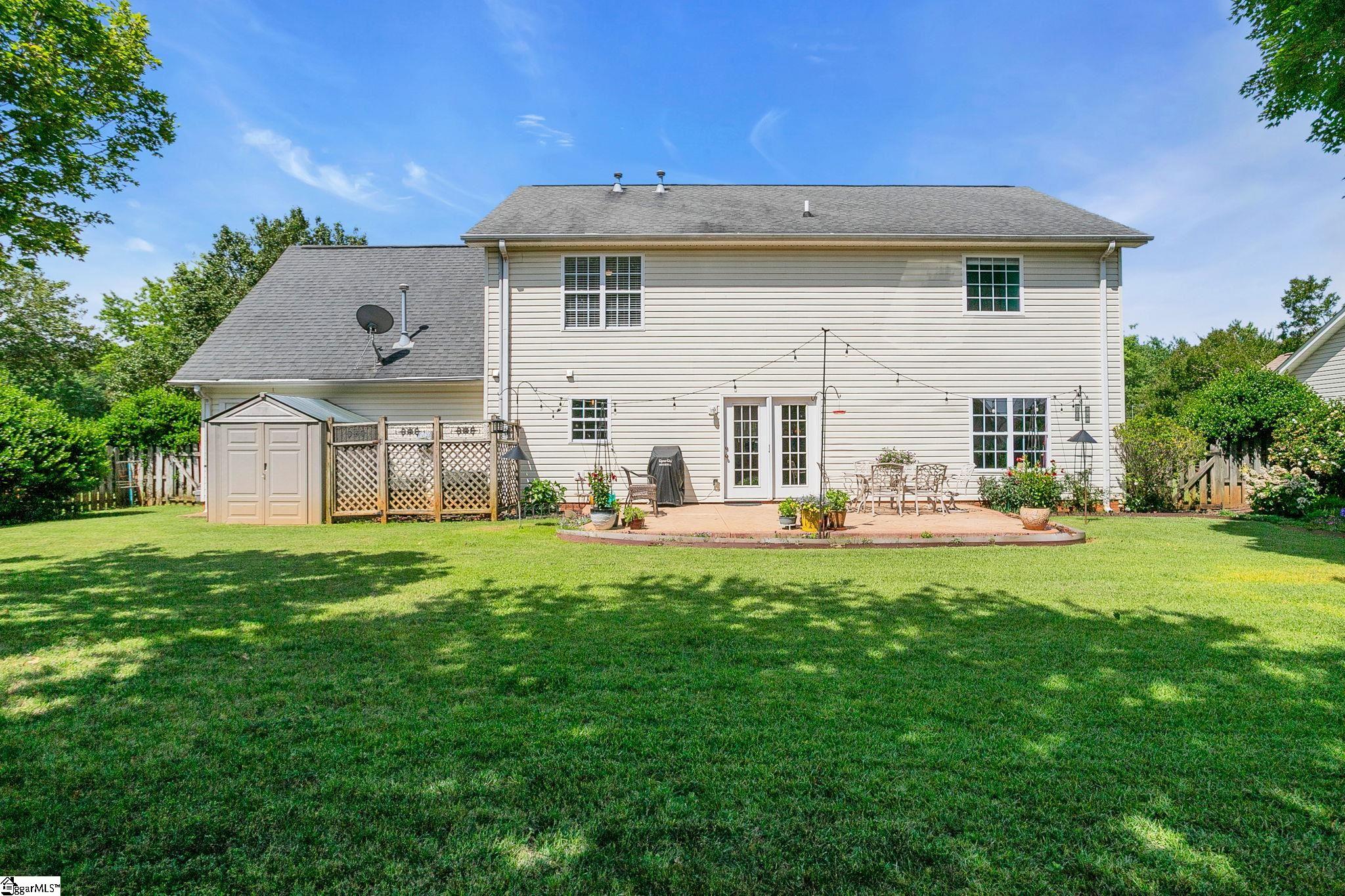 6 Kingfisher Drive