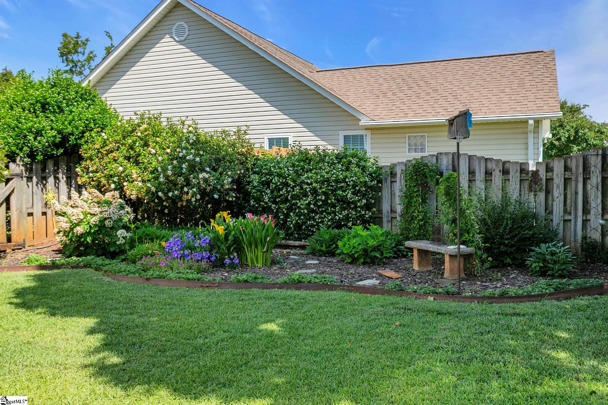 6 Kingfisher Drive