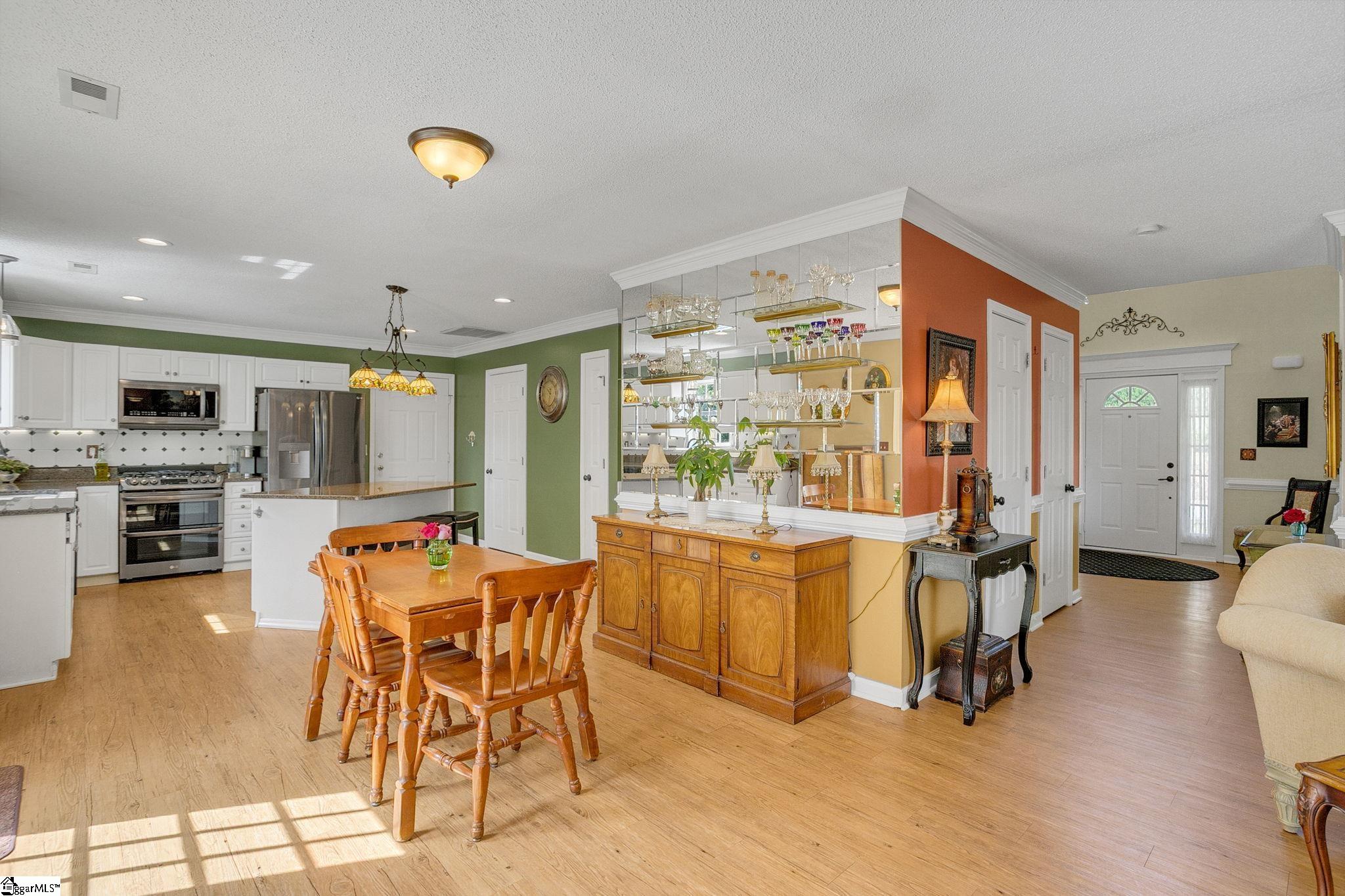 6 Kingfisher Drive
