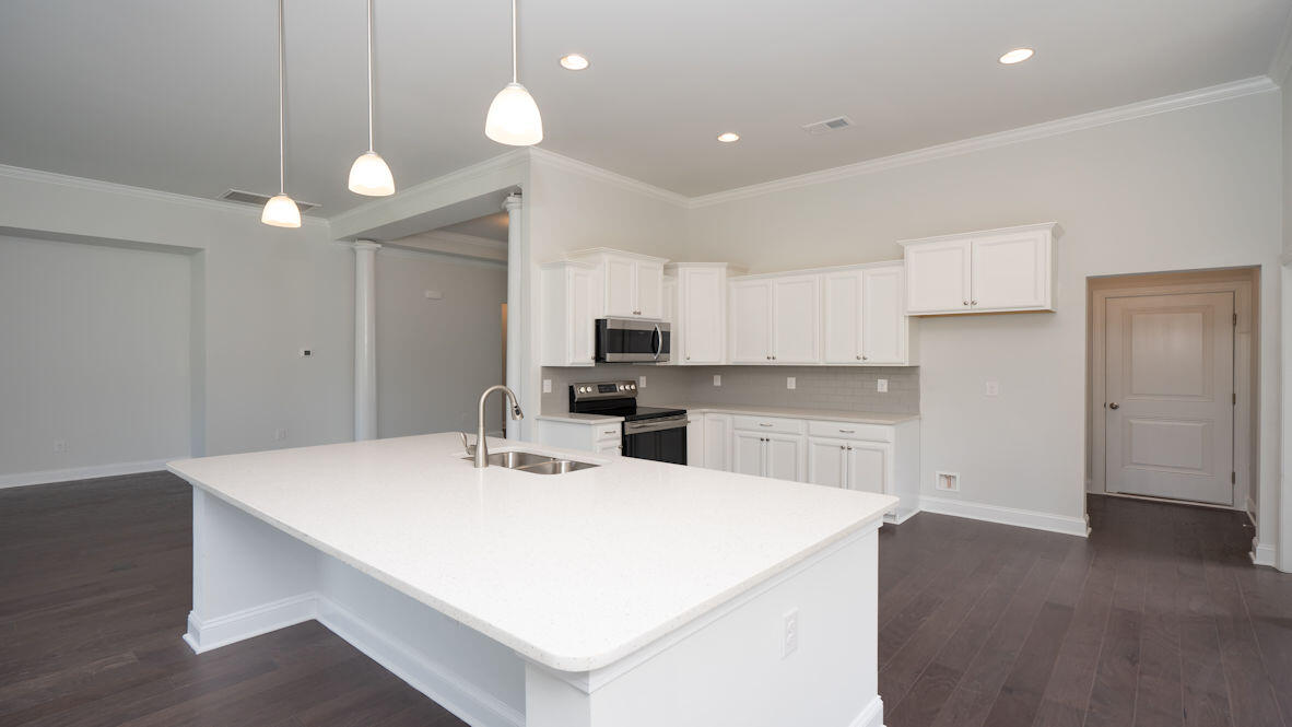 513 Misty Bluff Circle