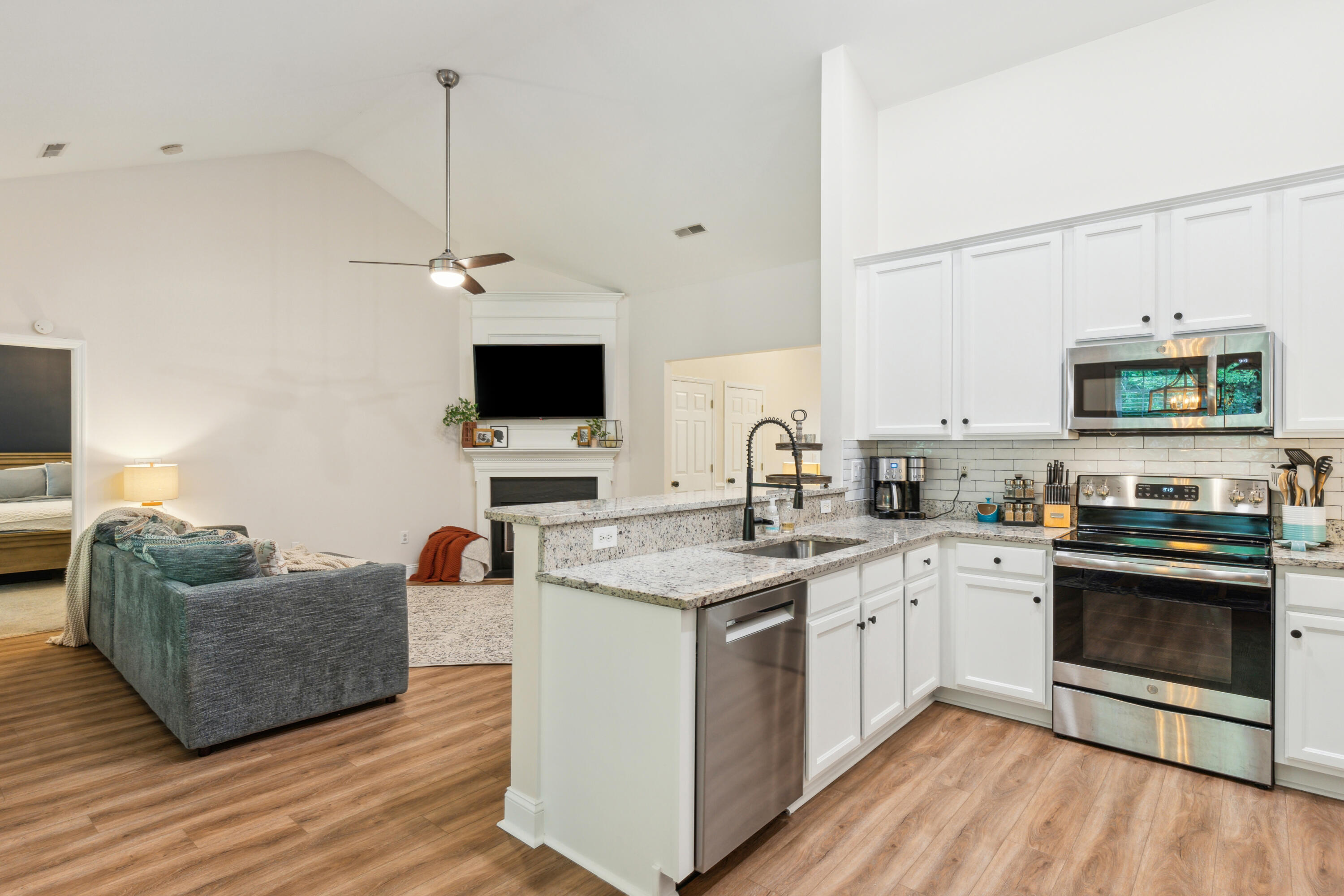 2131 Baldwin Park Drive