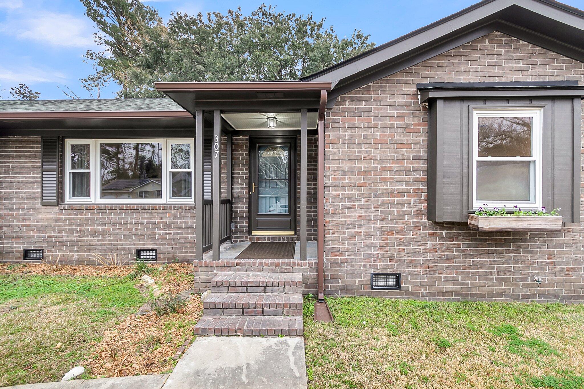 307 Driver Avenue