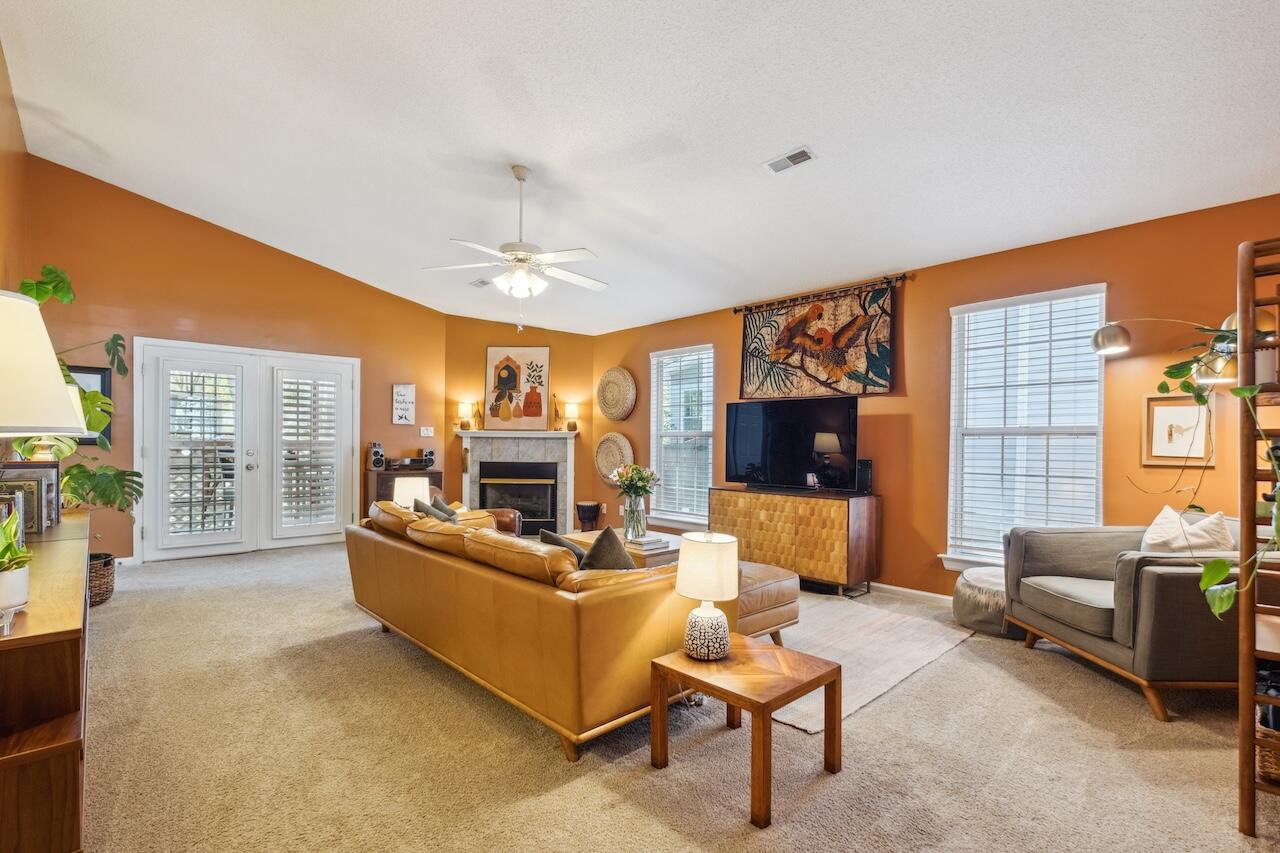 1411 River Front Drive