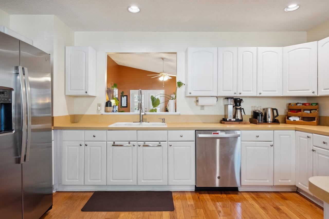 1411 River Front Drive