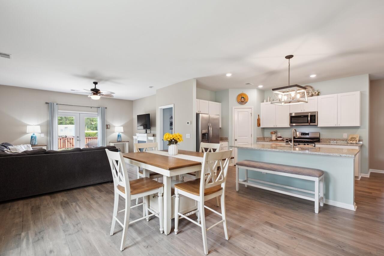 477 Spanish Wells Road