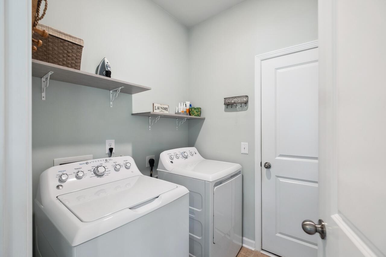 477 Spanish Wells Road